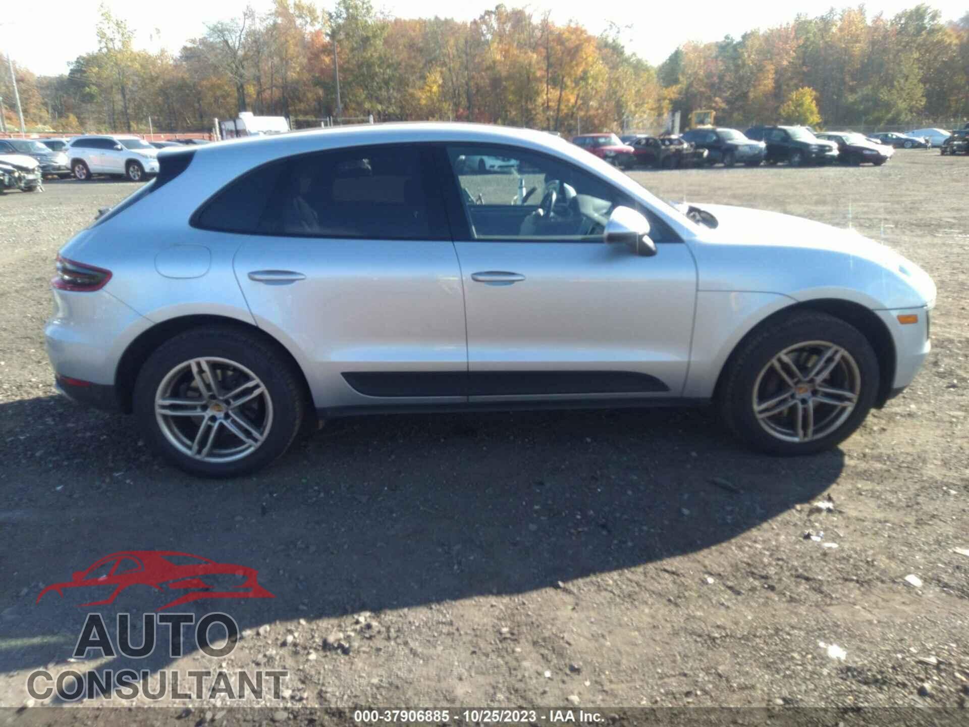 PORSCHE MACAN 2017 - WP1AA2A58HLB06034