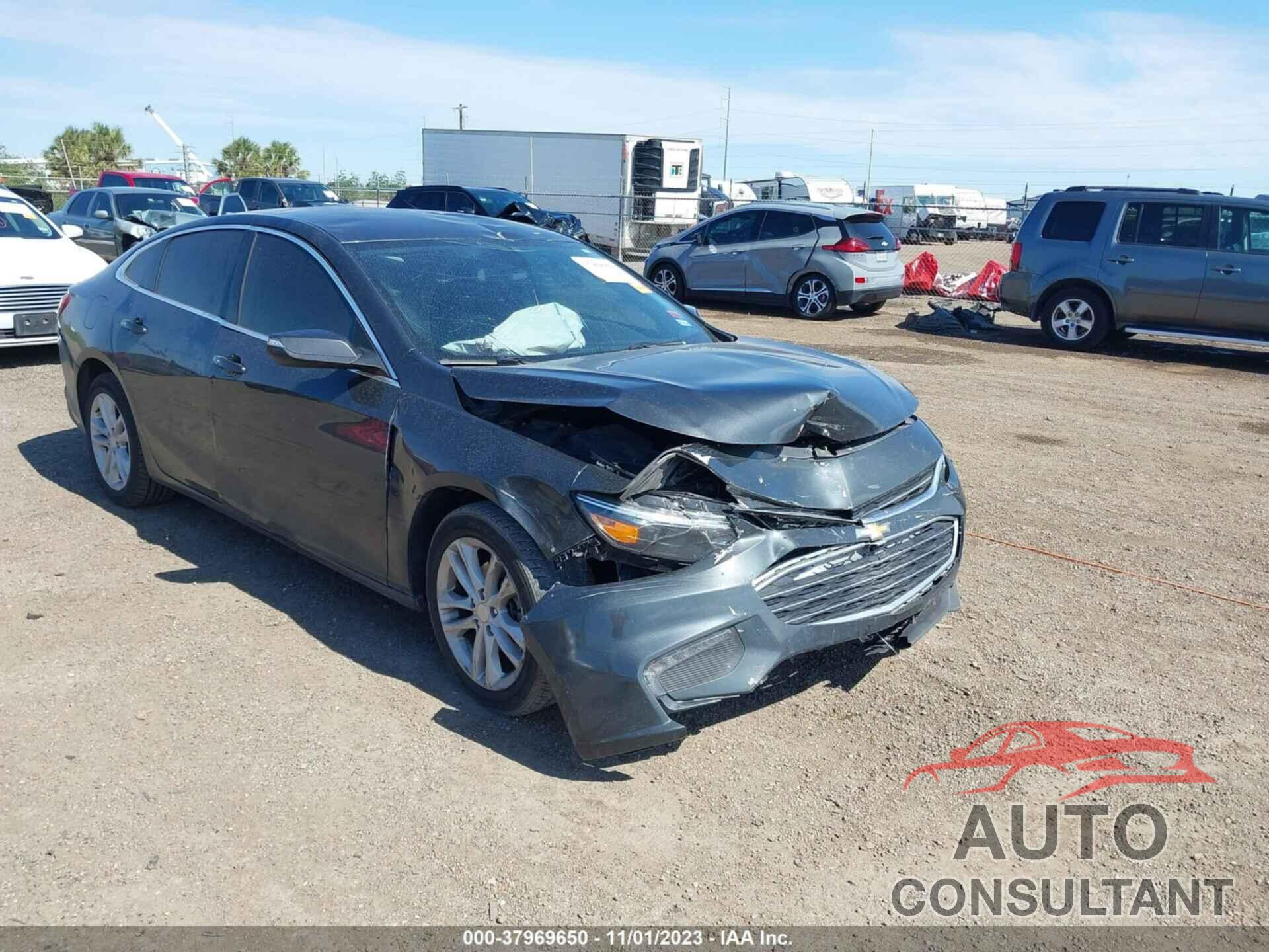 CHEVROLET MALIBU 2018 - 1G1ZD5ST0JF130576