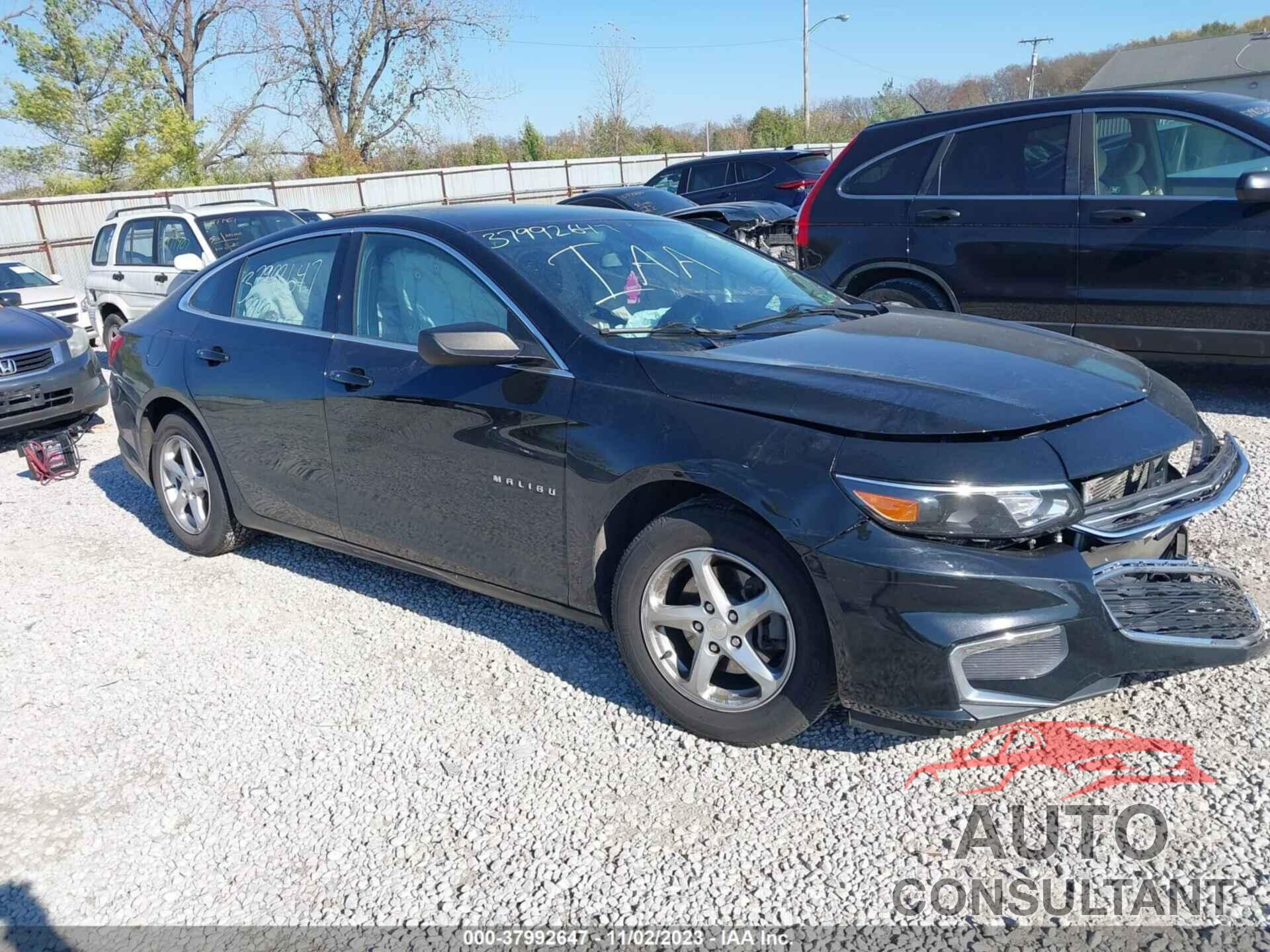 CHEVROLET MALIBU 2017 - 1G1ZB5ST1HF275769