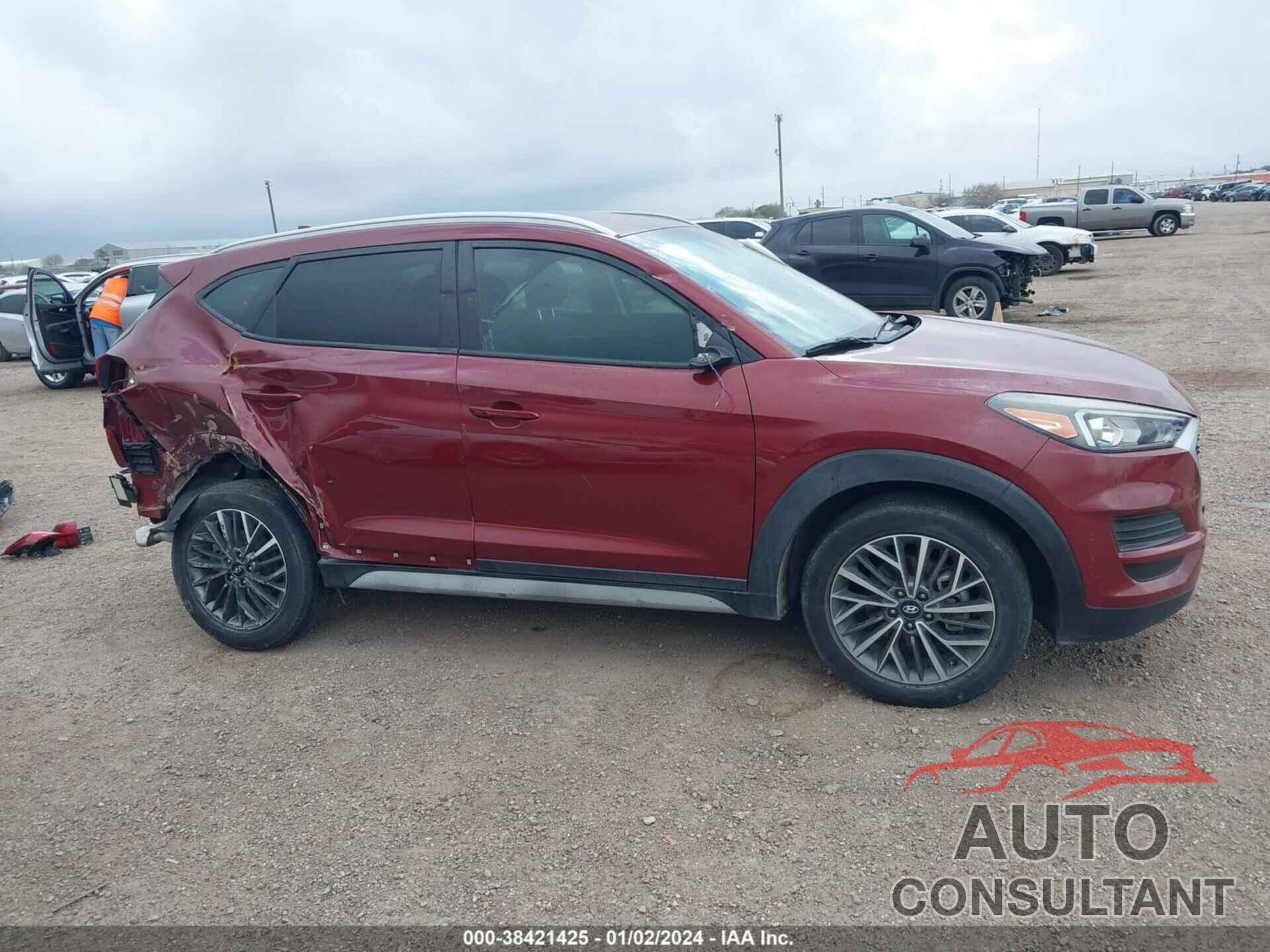 HYUNDAI TUCSON 2019 - KM8J33AL5KU877631