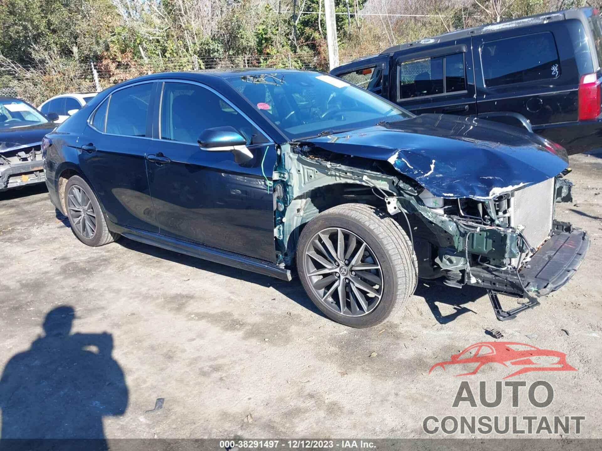 TOYOTA CAMRY 2021 - 4T1G11AK5MU532629