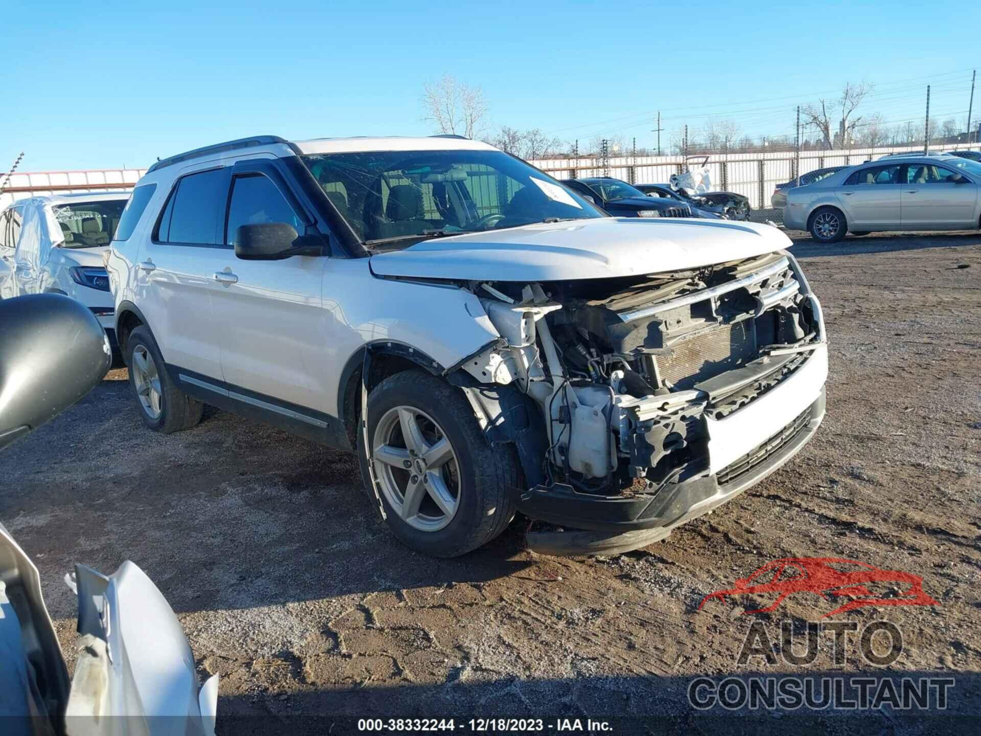 FORD EXPLORER 2018 - 1FM5K7D86JGA79736