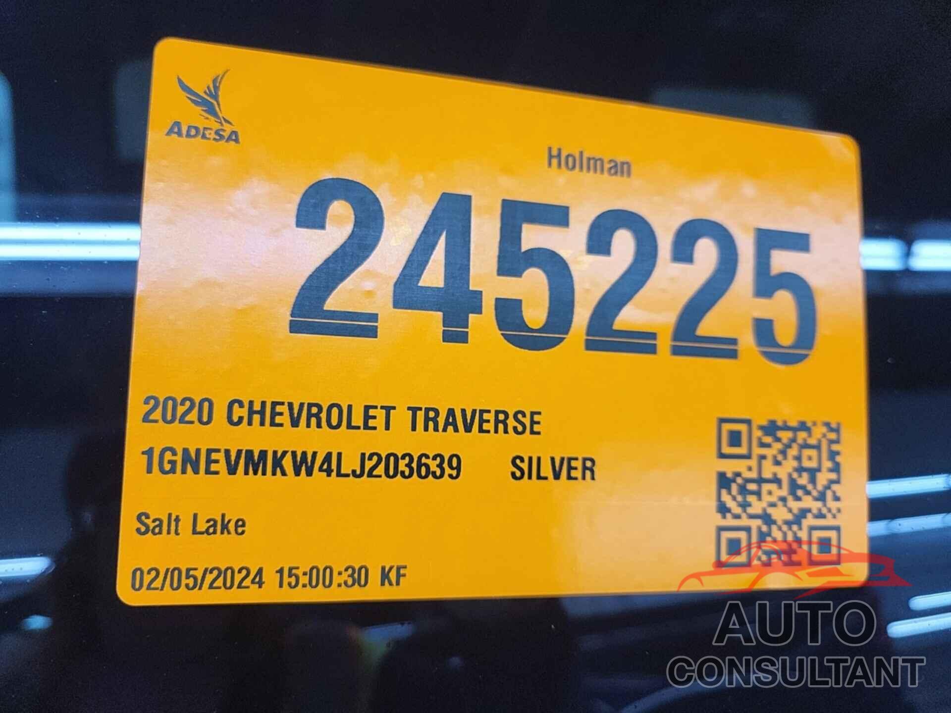CHEVROLET TRAVERSE 2020 - 1GNEVMKW4LJ203639