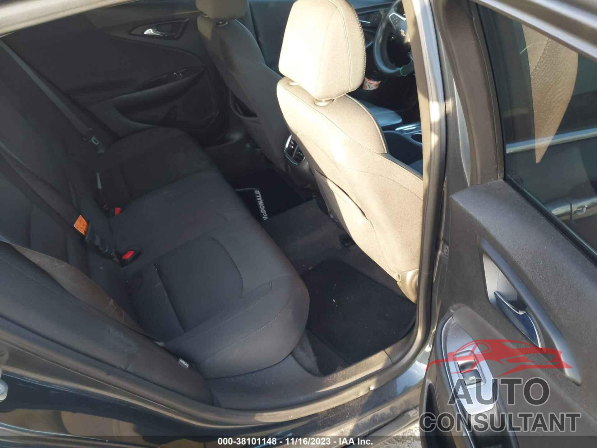 CHEVROLET MALIBU 2018 - 1G1ZD5ST9JF152253