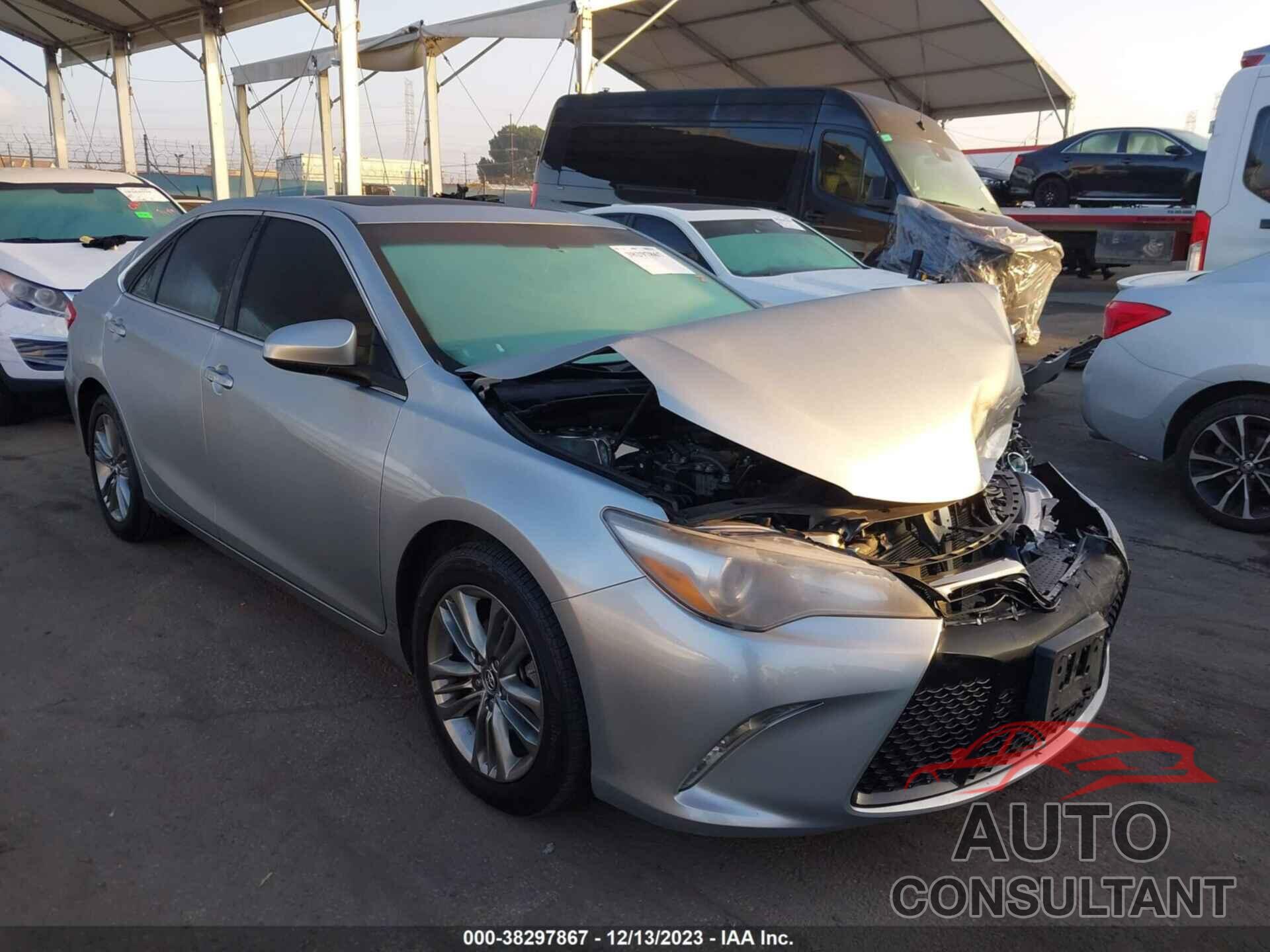 TOYOTA CAMRY 2016 - 4T1BF1FK8GU220572