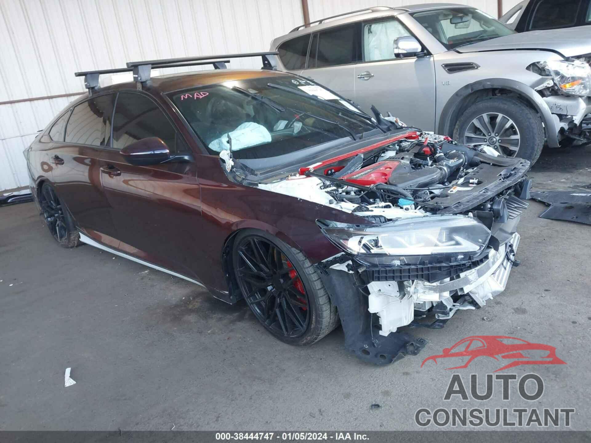 HONDA ACCORD 2019 - 1HGCV2F39KA005336