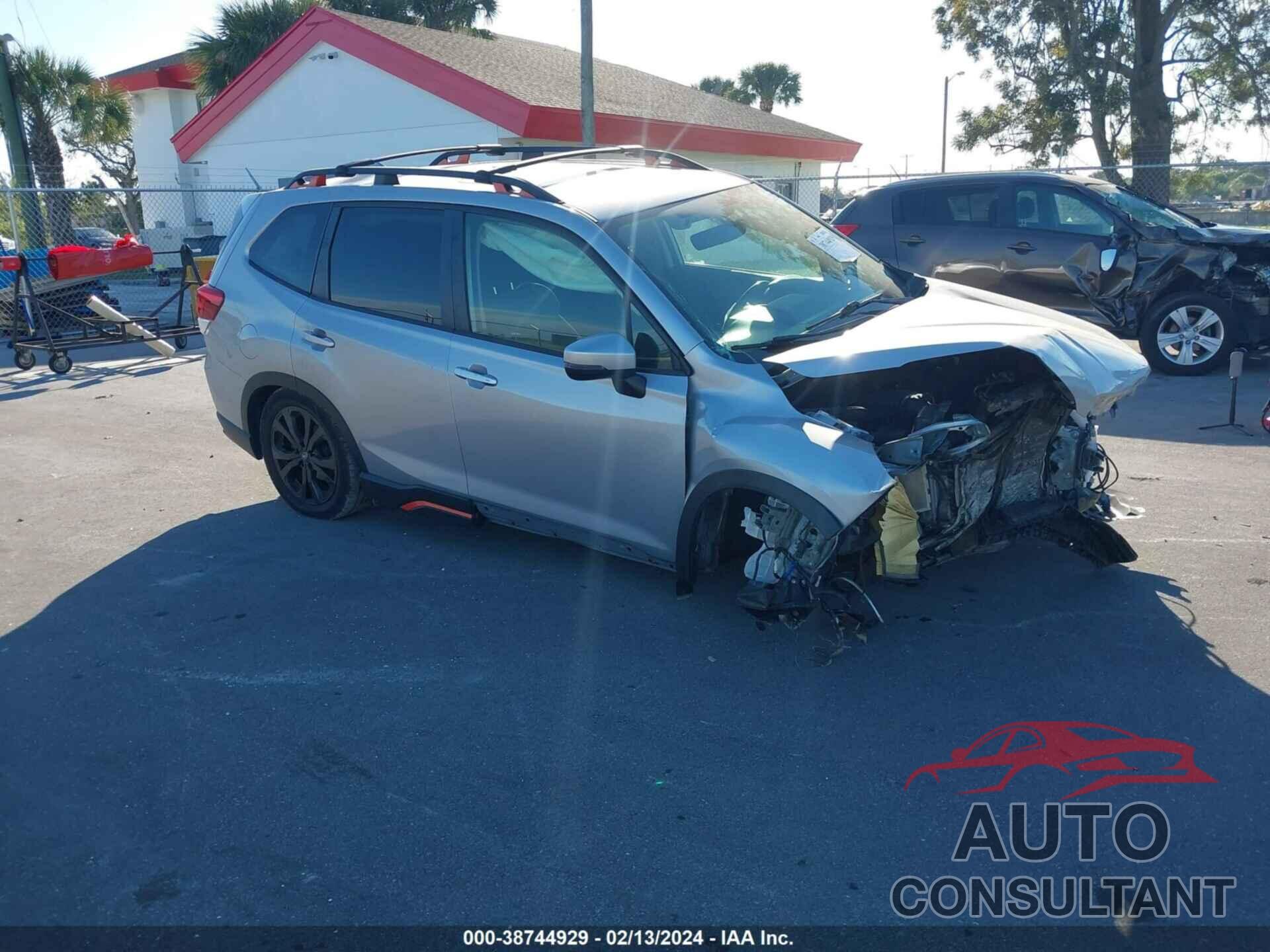 SUBARU FORESTER 2019 - JF2SKAPC8KH429935