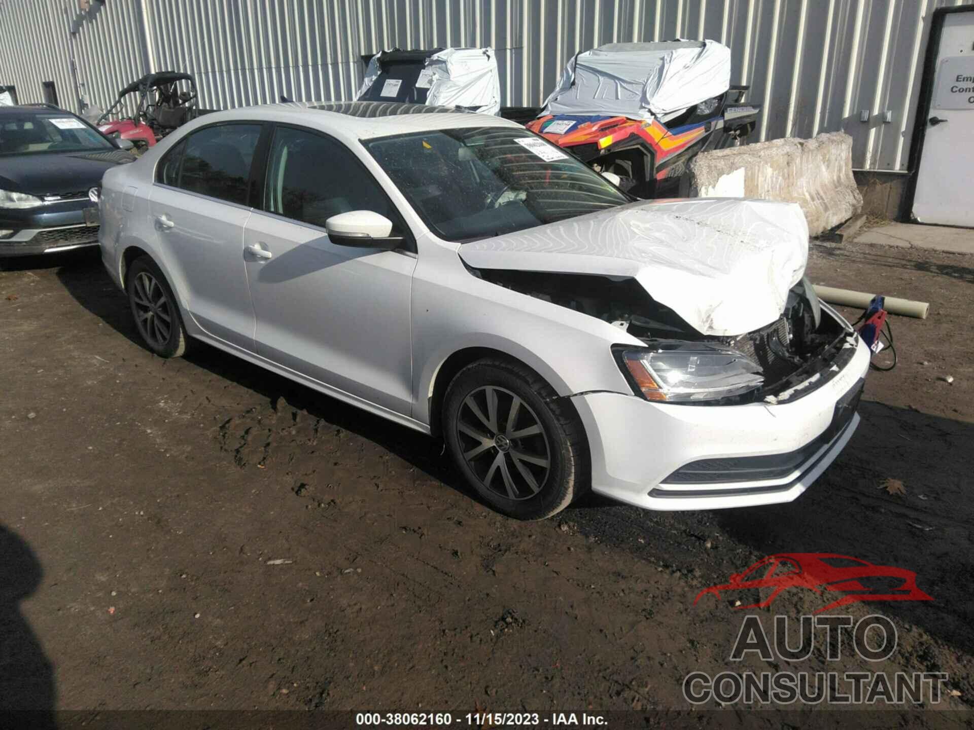 VOLKSWAGEN JETTA 2017 - 3VWDB7AJ3HM312668