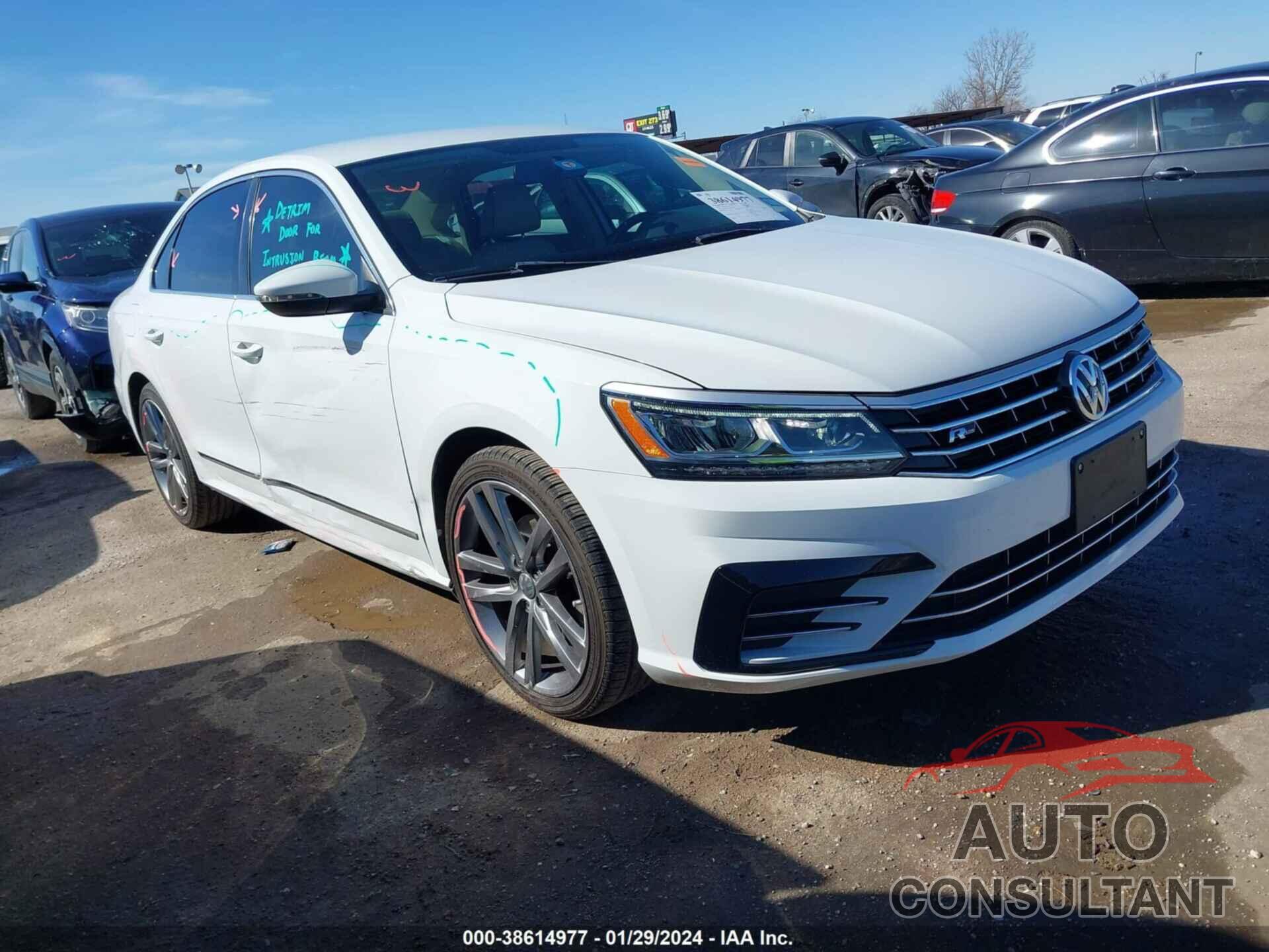 VOLKSWAGEN PASSAT 2016 - 1VWAT7A3XGC029508
