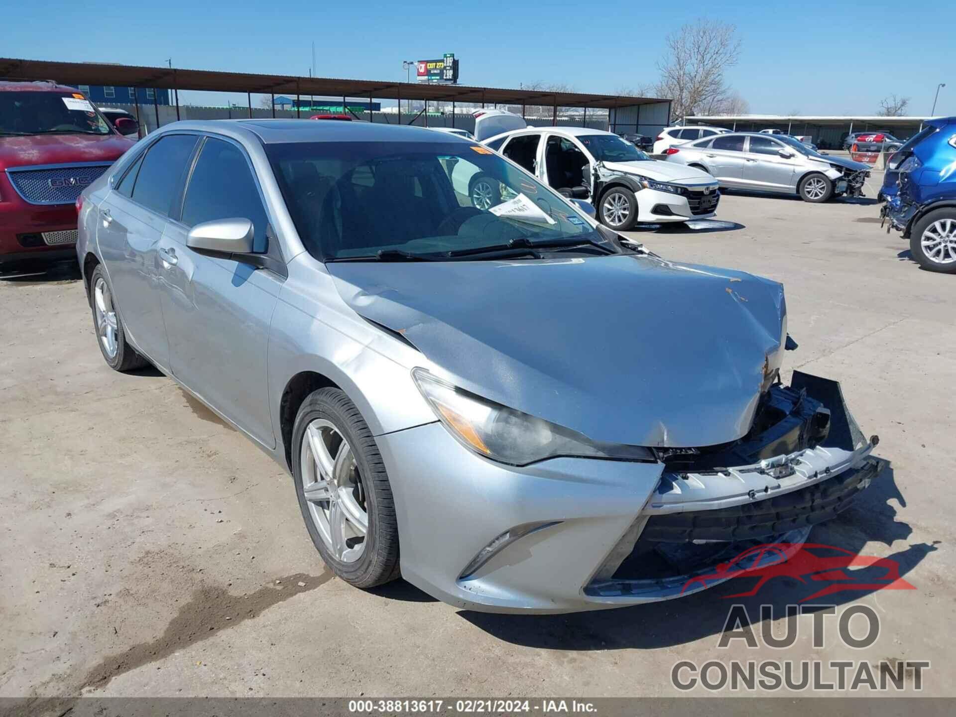 TOYOTA CAMRY 2017 - 4T1BF1FK8HU305607