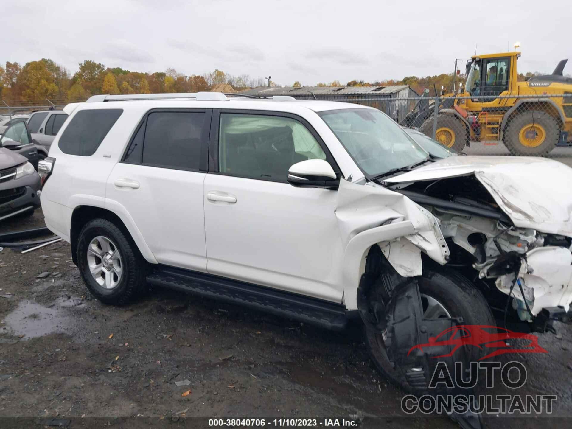 TOYOTA 4RUNNER 2018 - JTEBU5JRXJ5585015