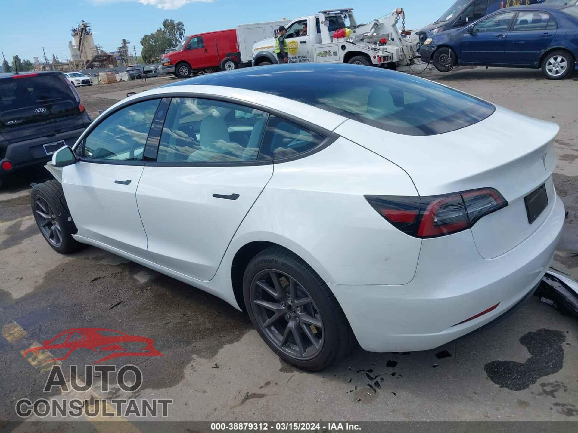 TESLA MODEL 3 2023 - 5YJ3E1EA0PF660668