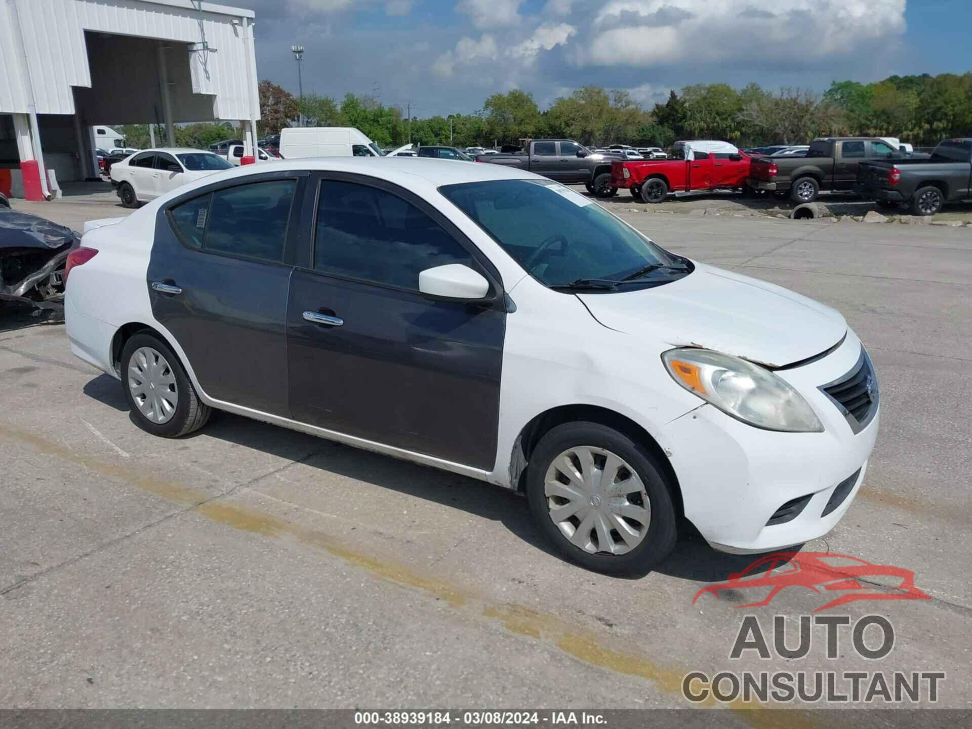 NISSAN VERSA 2017 - 3N1CN7AP9HK424030