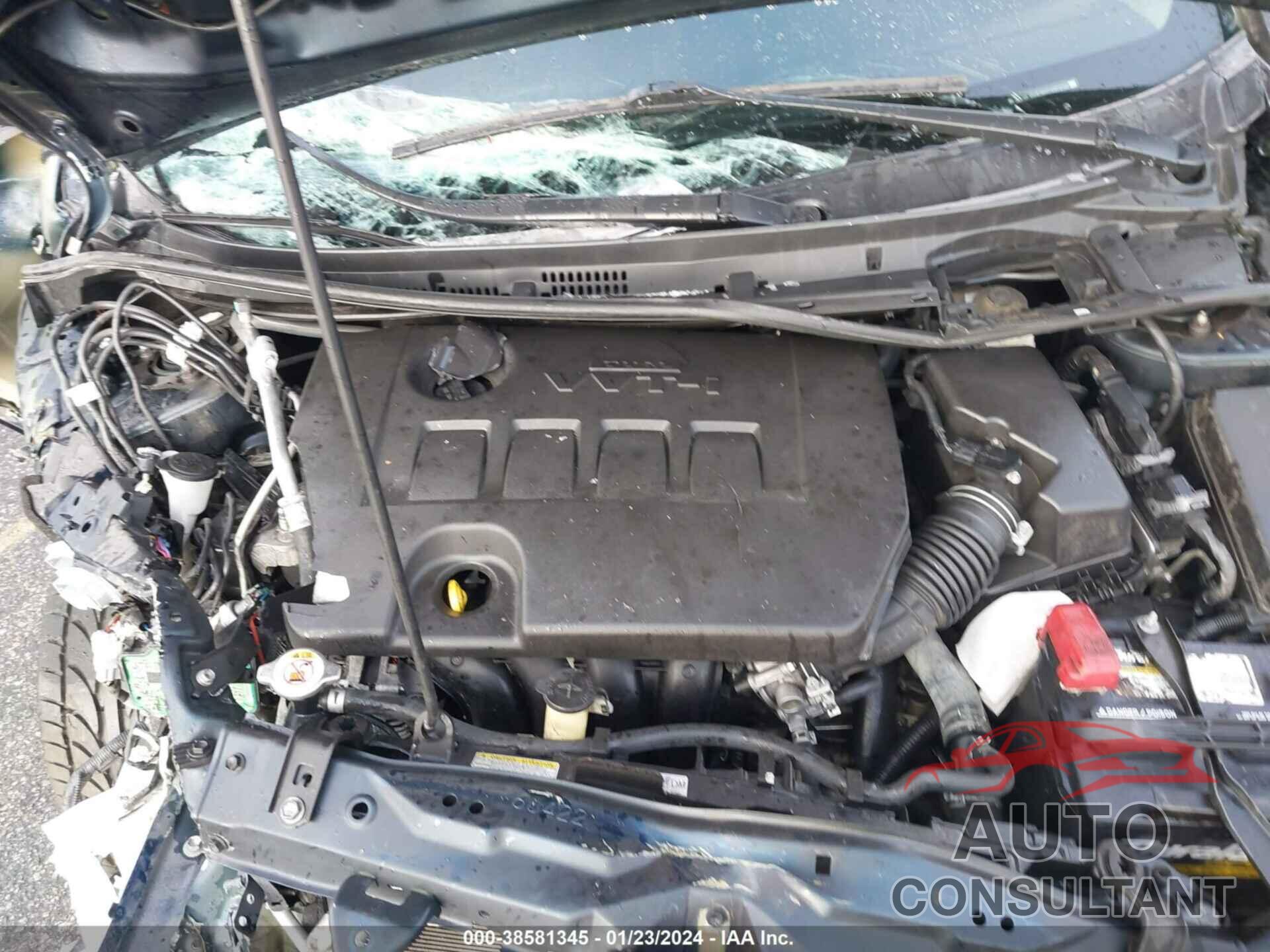 TOYOTA COROLLA 2019 - 2T1BURHEXKC132239