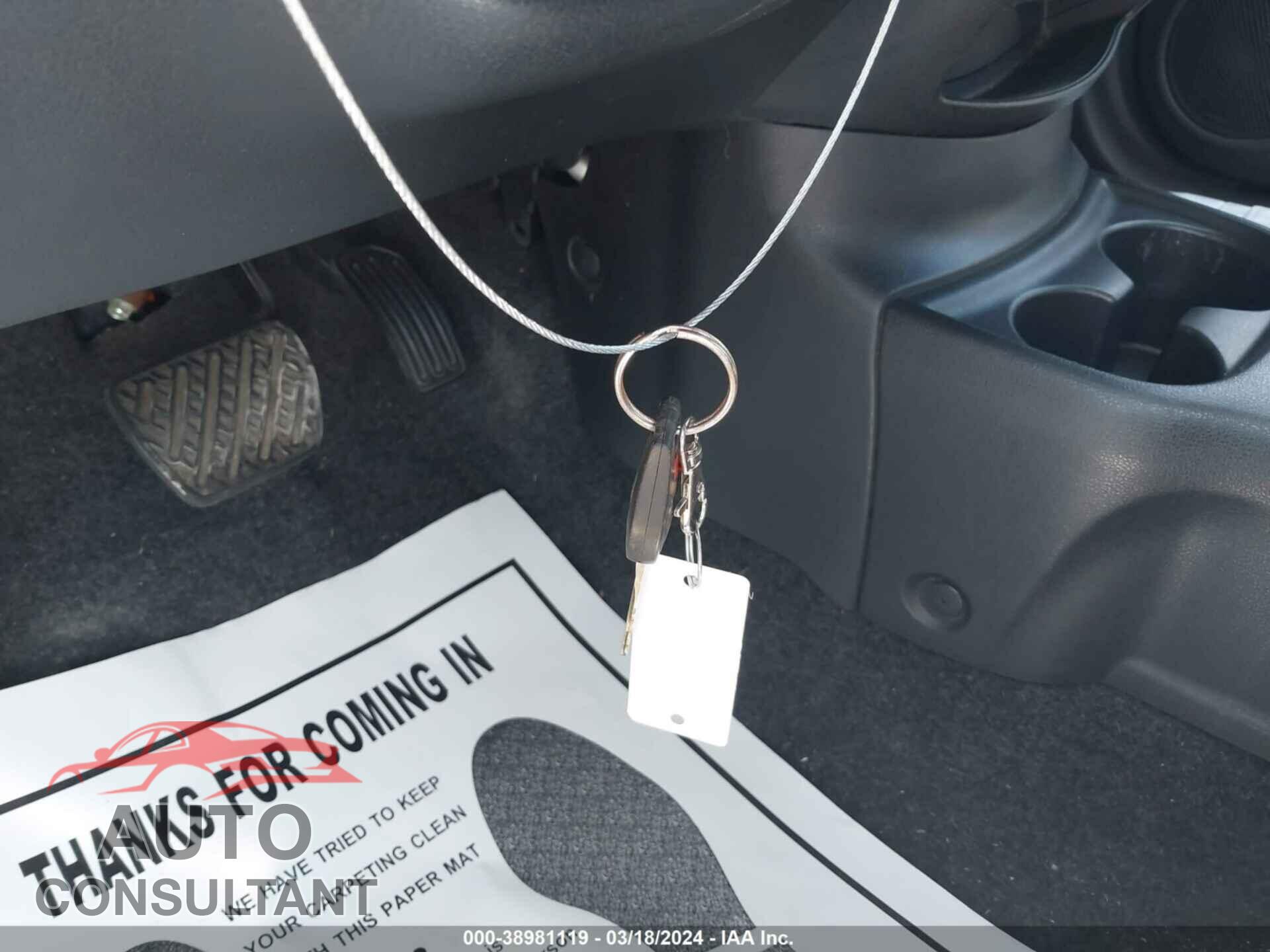 NISSAN VERSA NOTE 2016 - 3N1CE2CP2GL375083