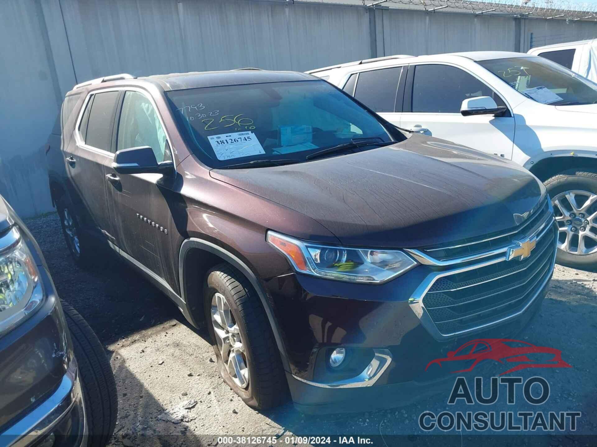 CHEVROLET TRAVERSE 2018 - 1GNERGKW9JJ134935