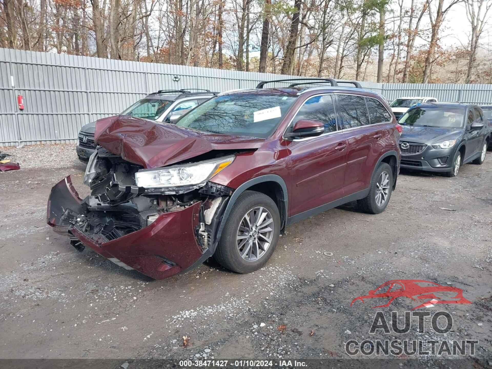 TOYOTA HIGHLANDER 2019 - 5TDJZRFHXKS703097