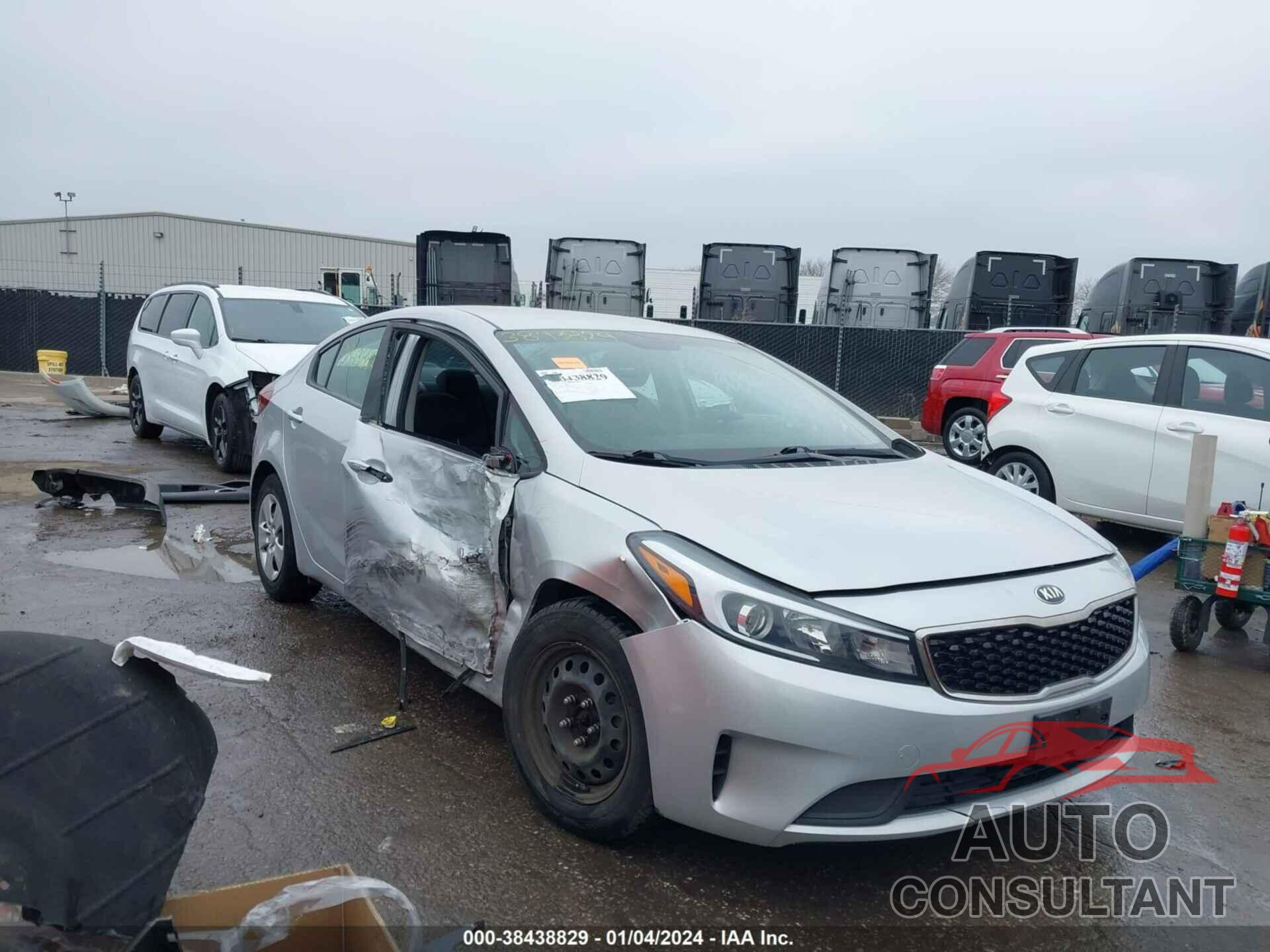 KIA FORTE 2017 - 3KPFK4A72HE065104