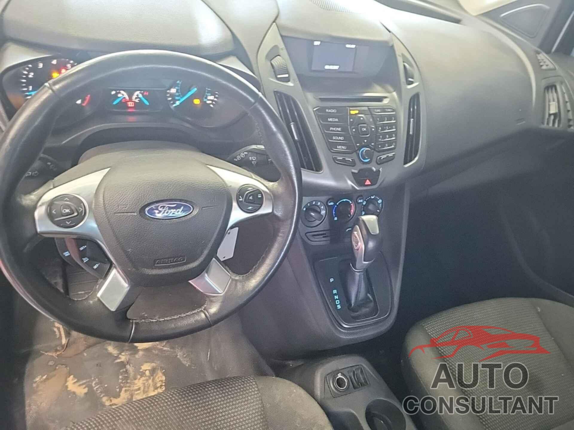FORD TRANSIT CONNECT 2017 - NM0LS7E73H1328781