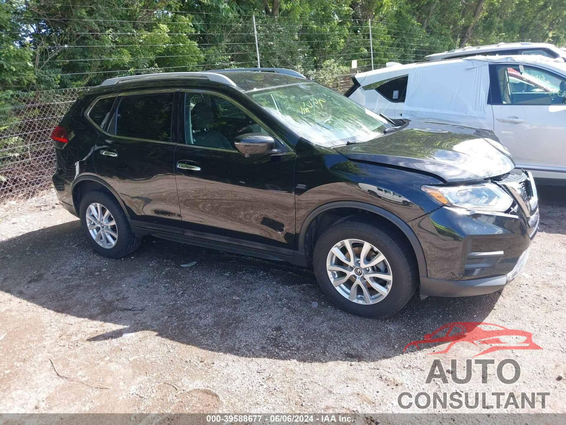 NISSAN ROGUE 2017 - 5N1AT2MV4HC828118