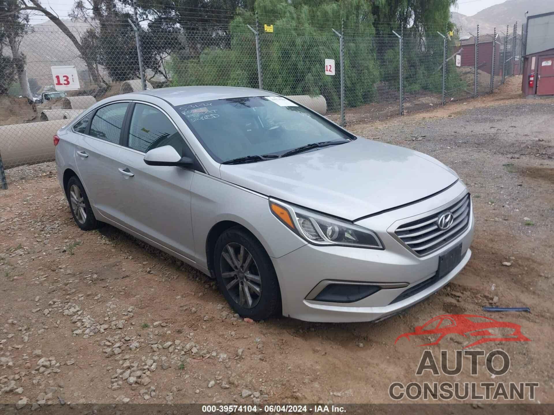 HYUNDAI SONATA 2017 - 5NPE24AF2HH573202