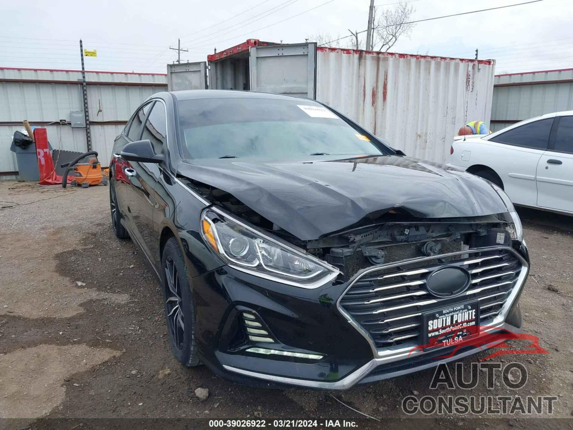 HYUNDAI SONATA 2018 - 5NPE34AF7JH638791