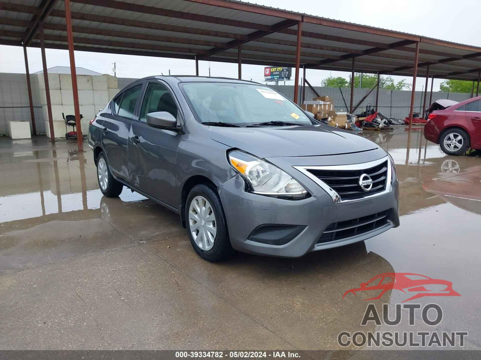 NISSAN VERSA 2018 - 3N1CN7AP2JL811826