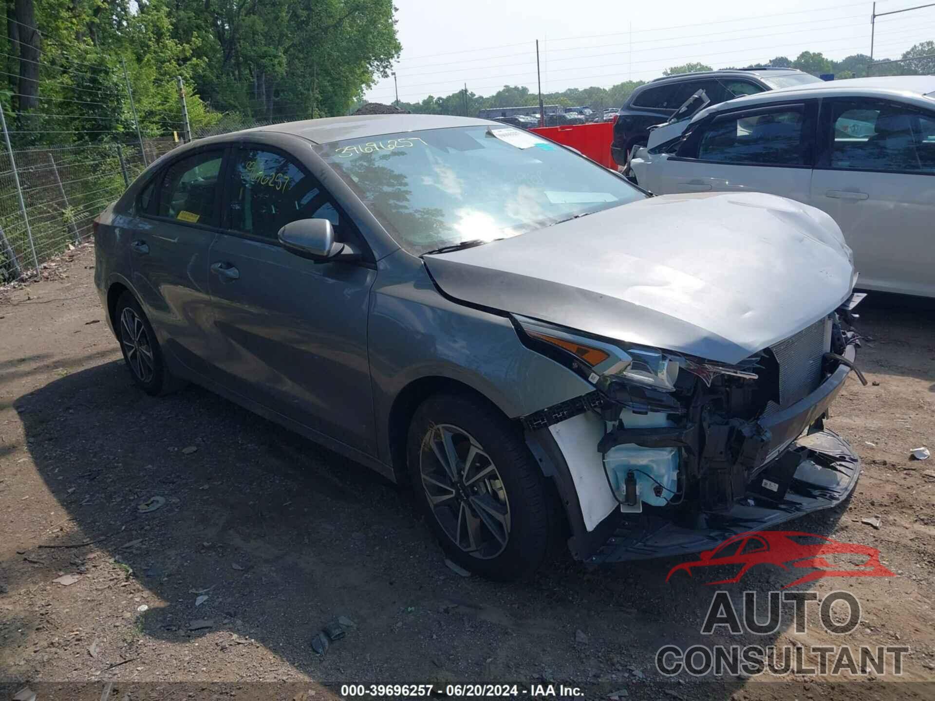 KIA FORTE 2024 - 3KPF24AD7RE773579