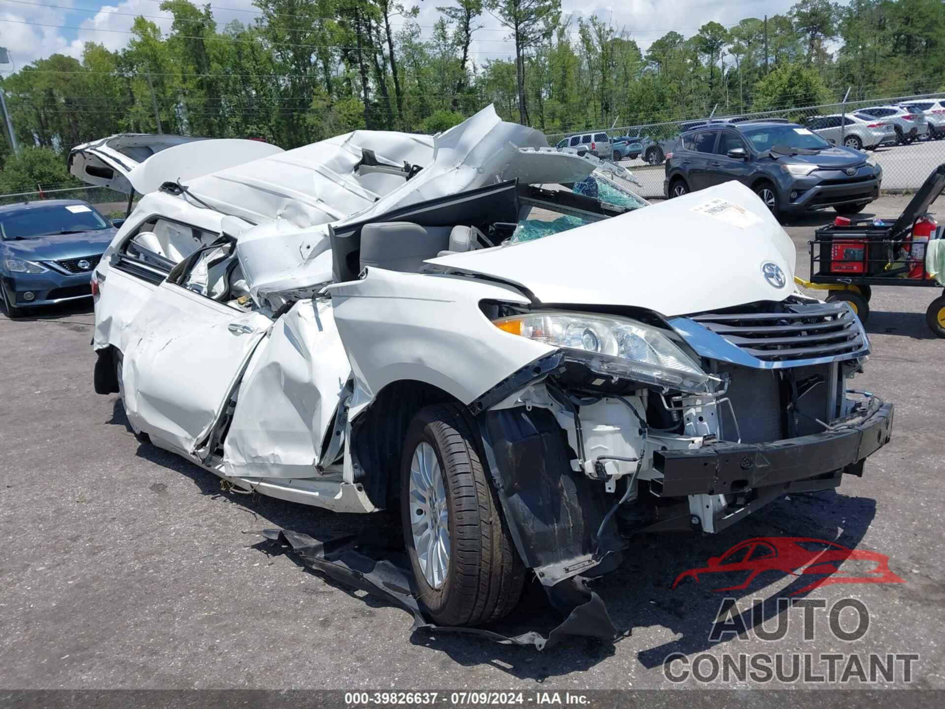 TOYOTA SIENNA 2016 - 5TDYK3DC4GS748986