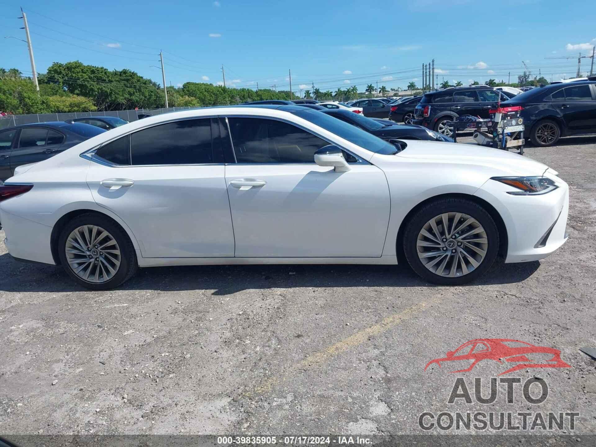 LEXUS ES 350 2021 - 58AFZ1B1XMU108172