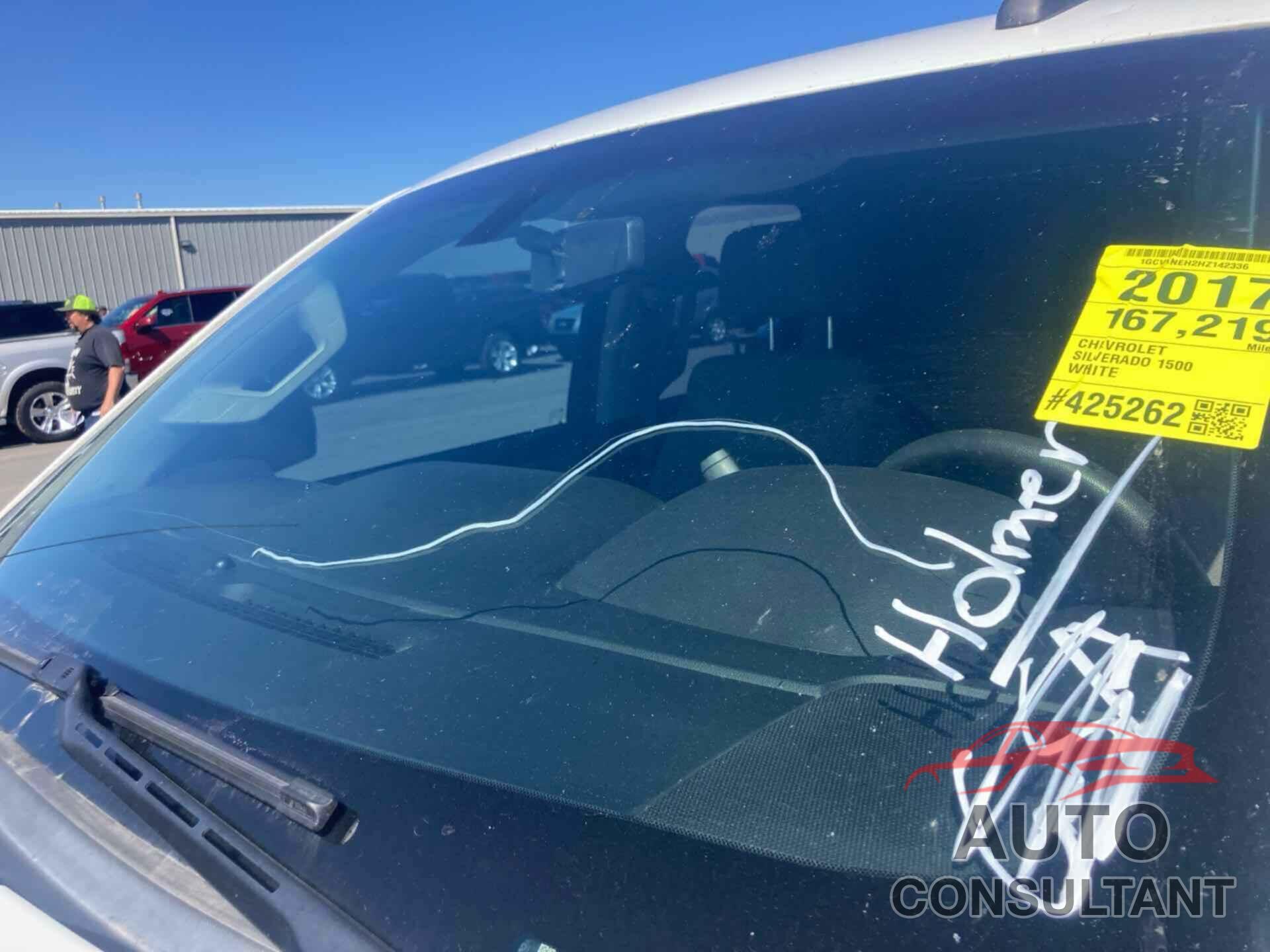 CHEVROLET SILVERADO 1500 2017 - 1GCVKNEH2HZ142336