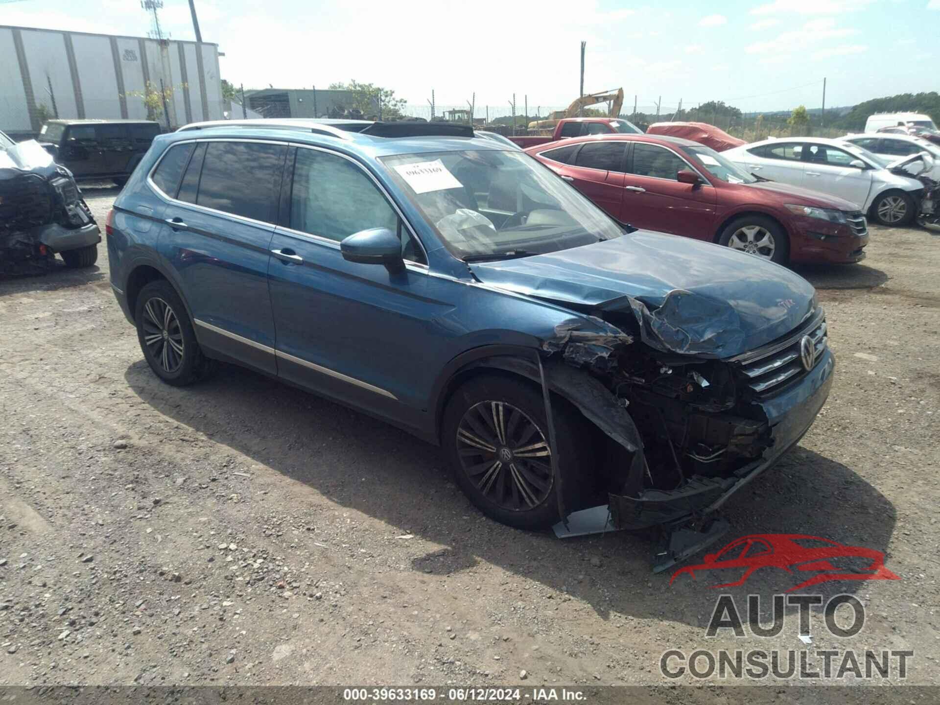 VOLKSWAGEN TIGUAN 2018 - 3VV2B7AX8JM098041