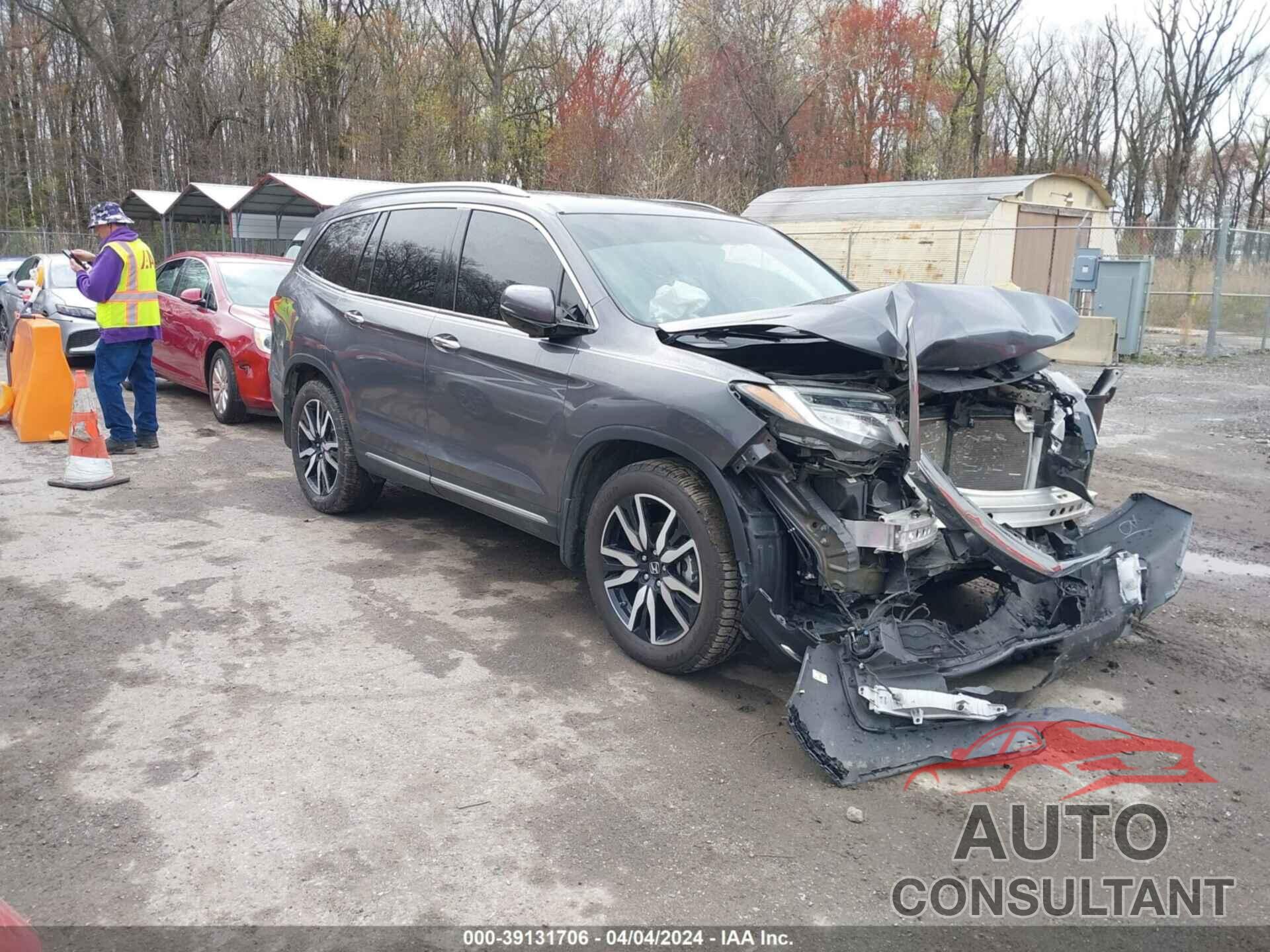 HONDA PILOT 2019 - 5FNYF6H06KB040838