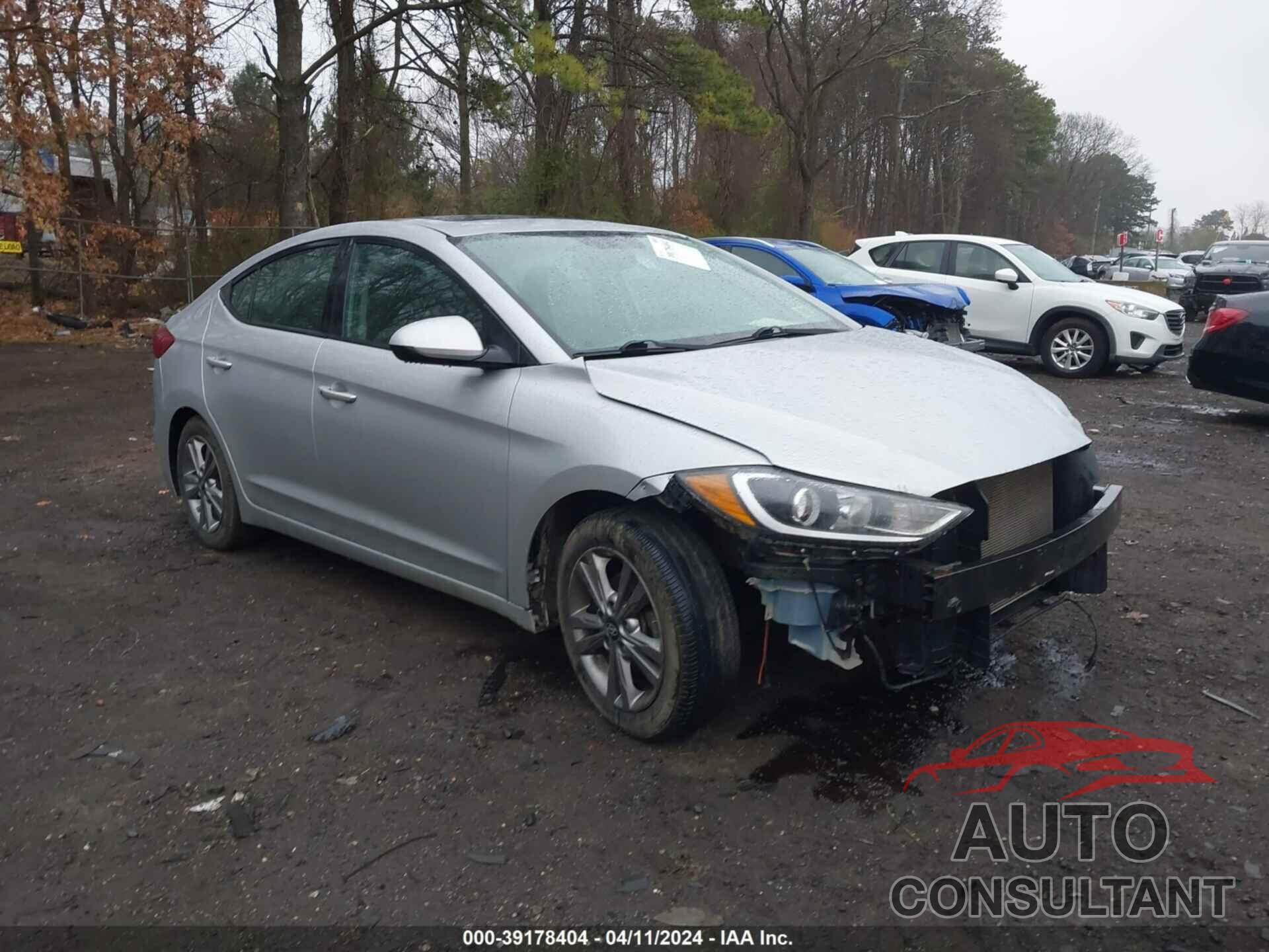 HYUNDAI ELANTRA 2017 - KMHD84LF4HU350667