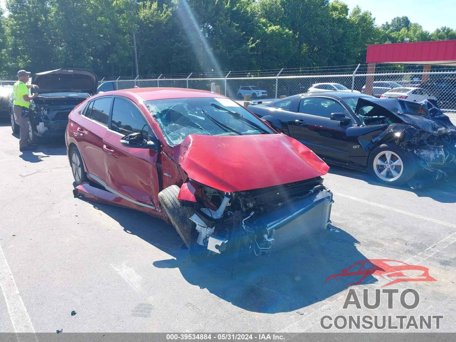 HYUNDAI IONIQ HYBRID 2020 - KMHC75LC4LU200917