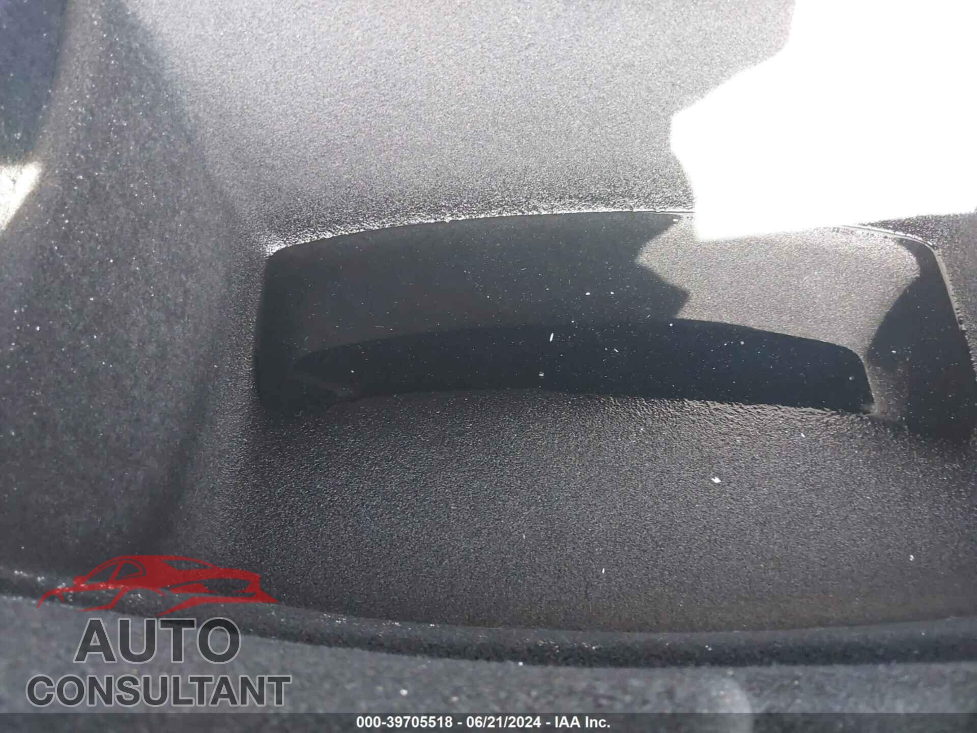 TESLA MODEL 3 2024 - 5YJ3E1EA7RF752752