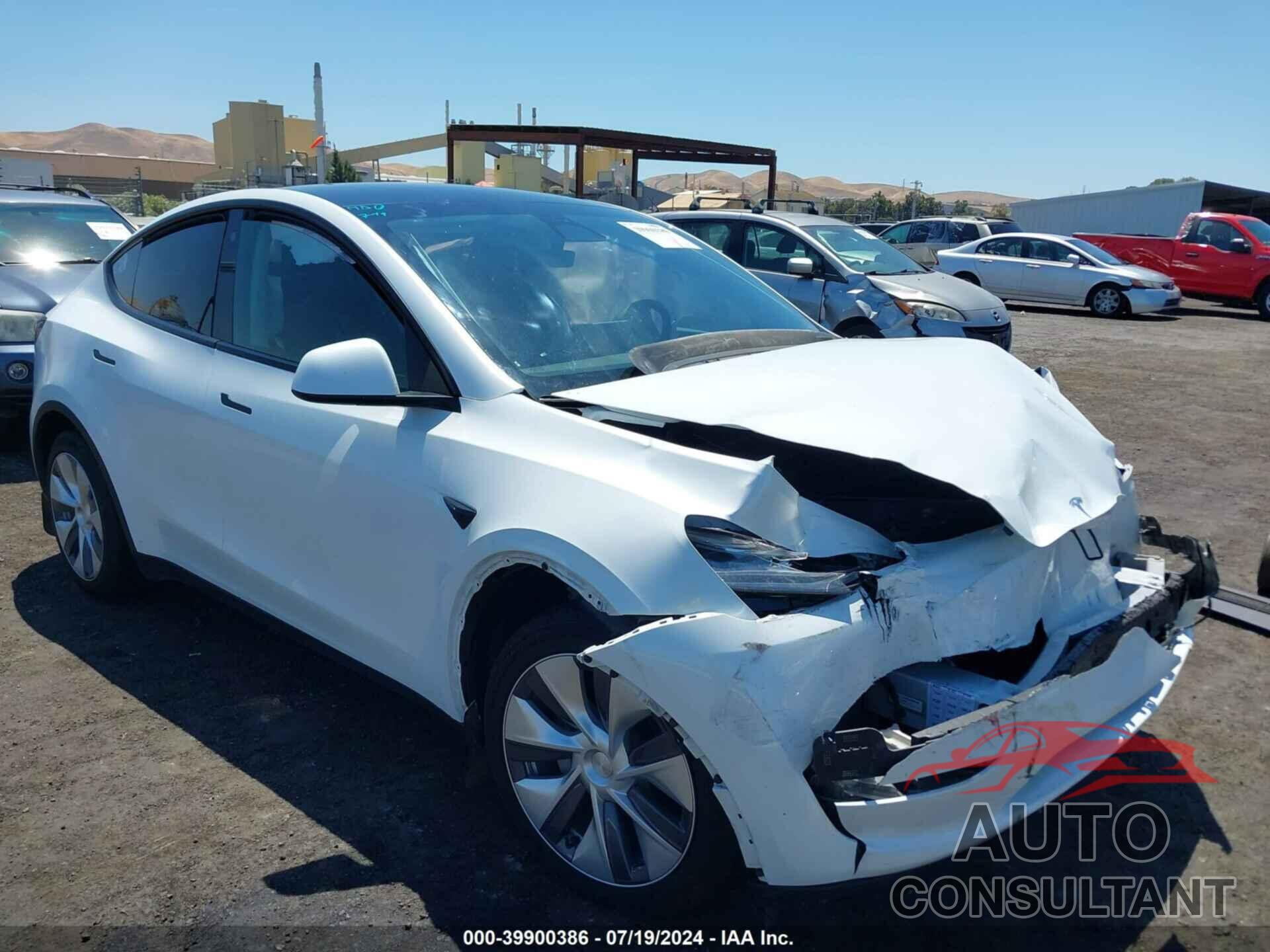 TESLA MODEL Y 2023 - 7SAYGDEE7PA127964