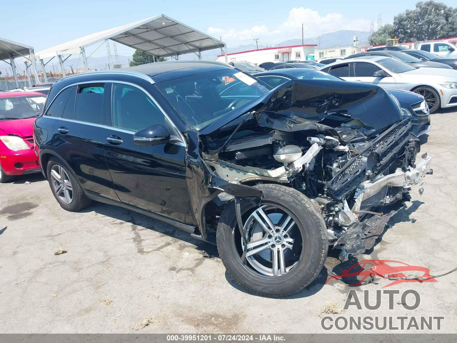 MERCEDES-BENZ GLC 300 2021 - W1N0G8DB0MV307028