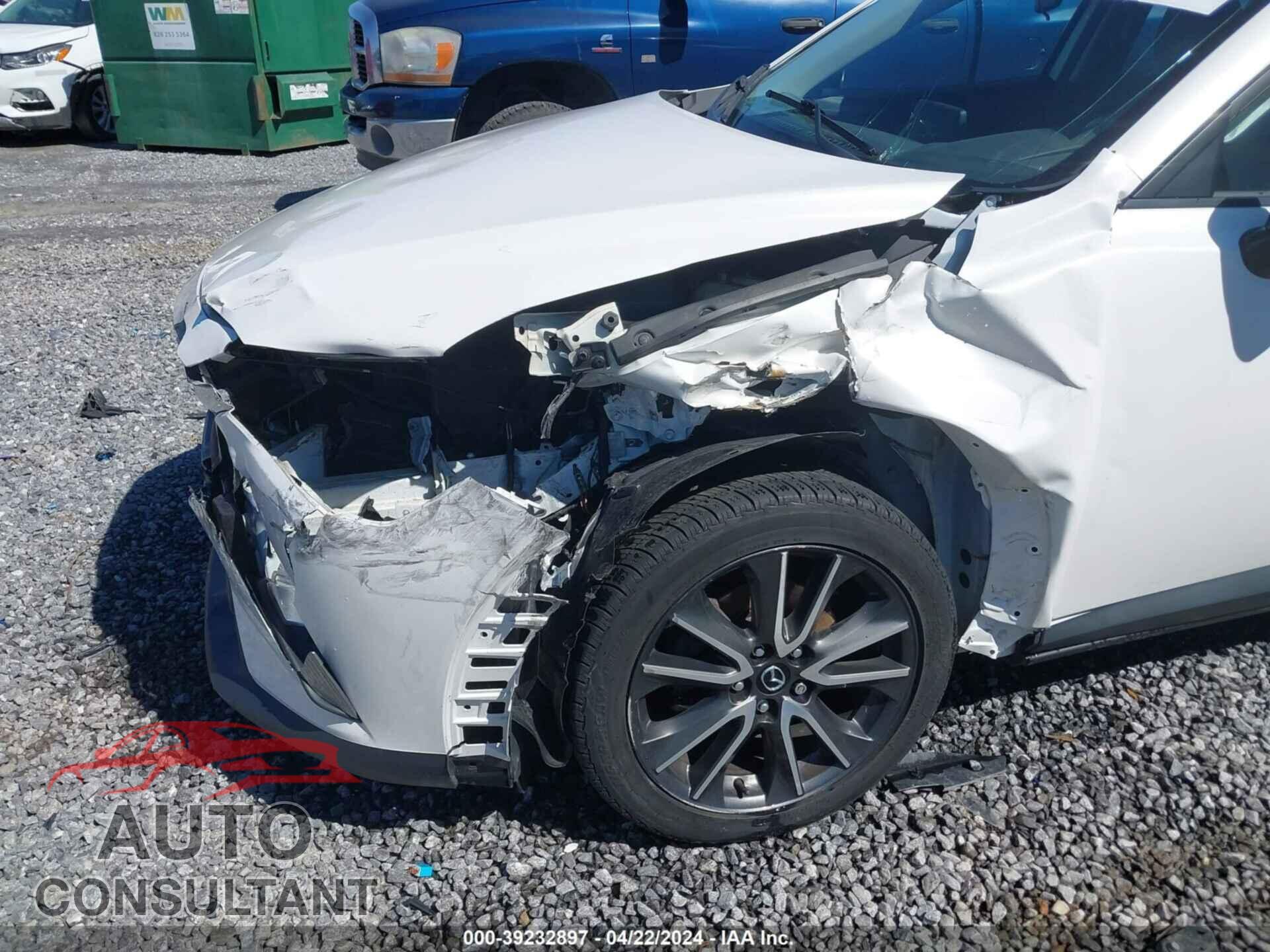 MAZDA CX-3 2017 - JM1DKFC7XH0165024
