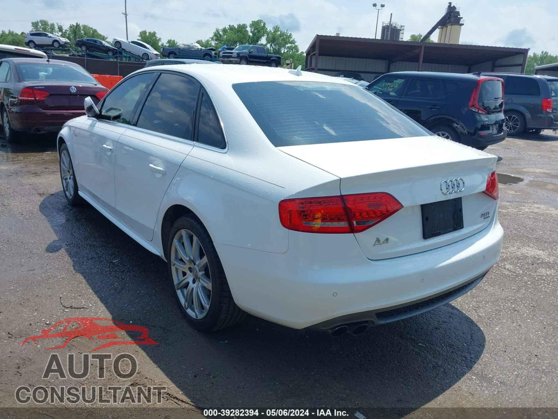 AUDI A4 2012 - WAUFFAFL2CN020643