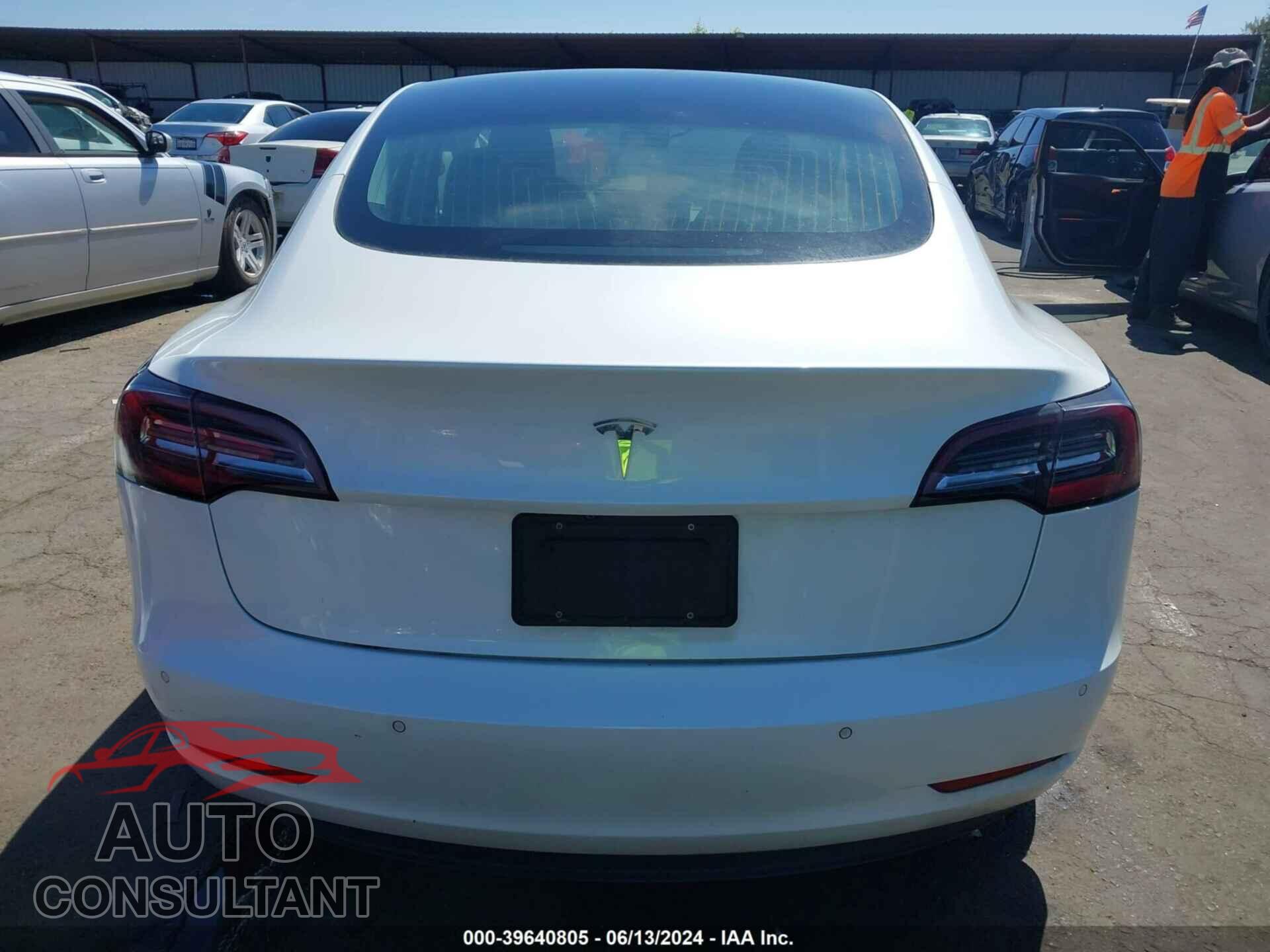 TESLA MODEL 3 2020 - 5YJ3E1EA0LF612596
