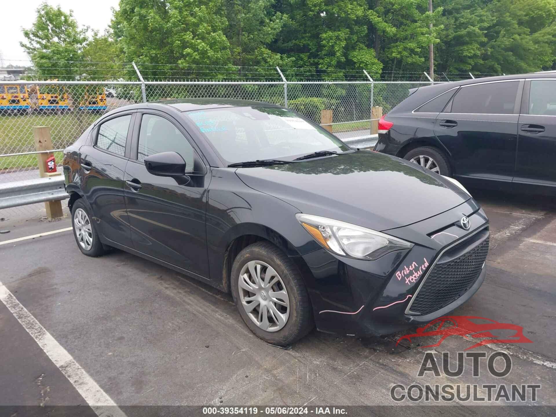 TOYOTA YARIS 2019 - 3MYDLBYV4KY513587