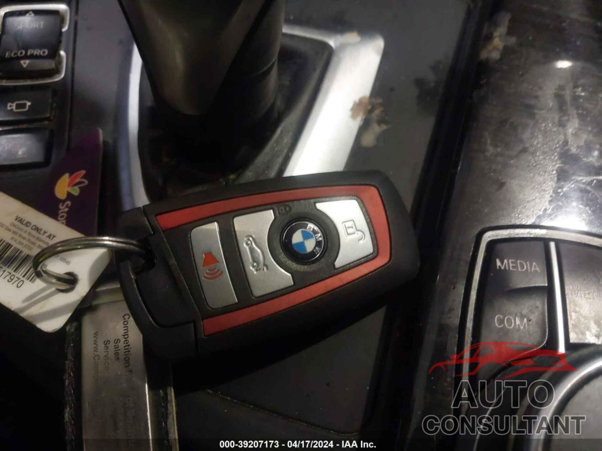 BMW 330I 2017 - WBA8K3C32HA023660