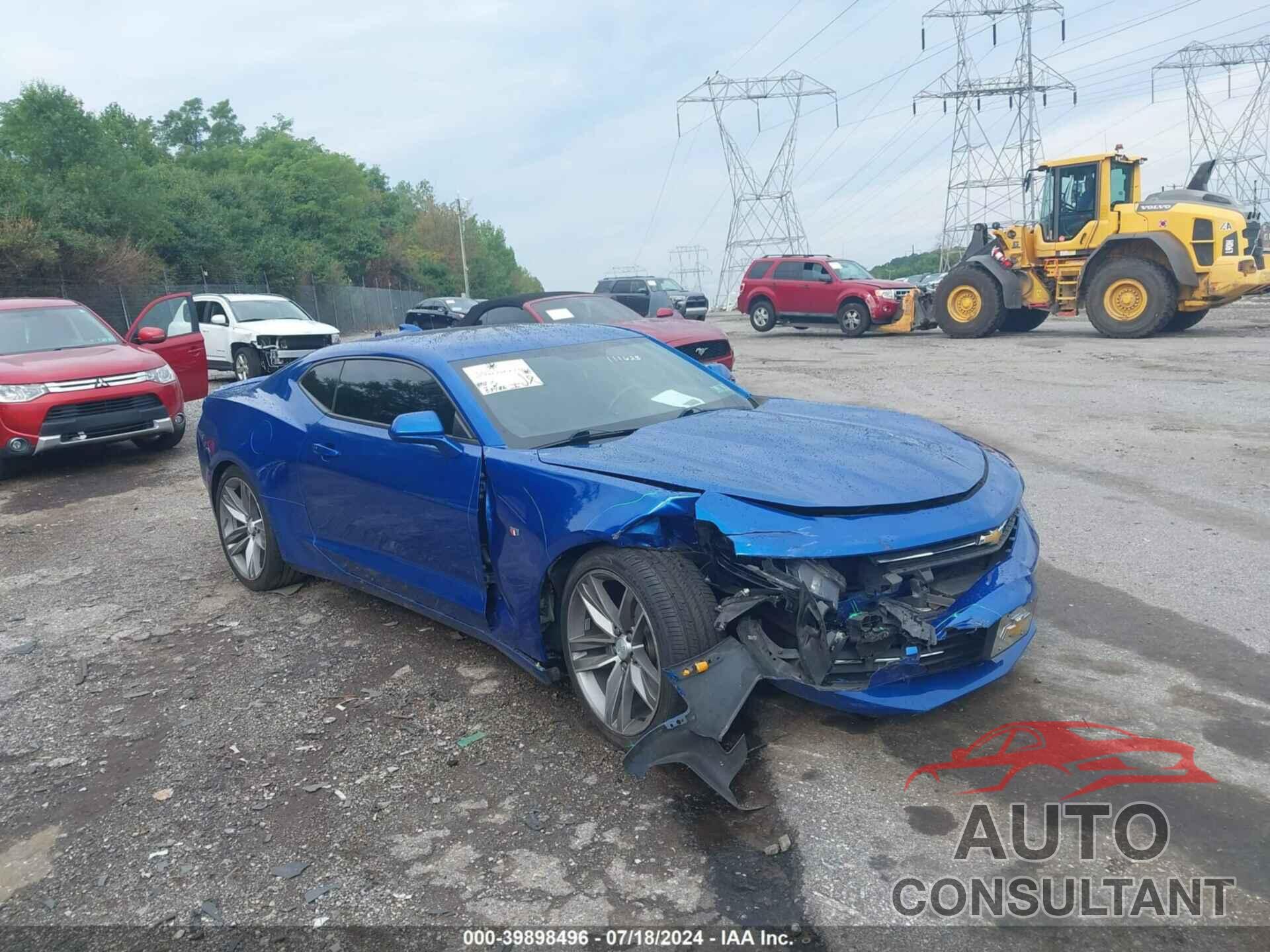 CHEVROLET CAMARO 2018 - 1G1FD1RS3J0111628