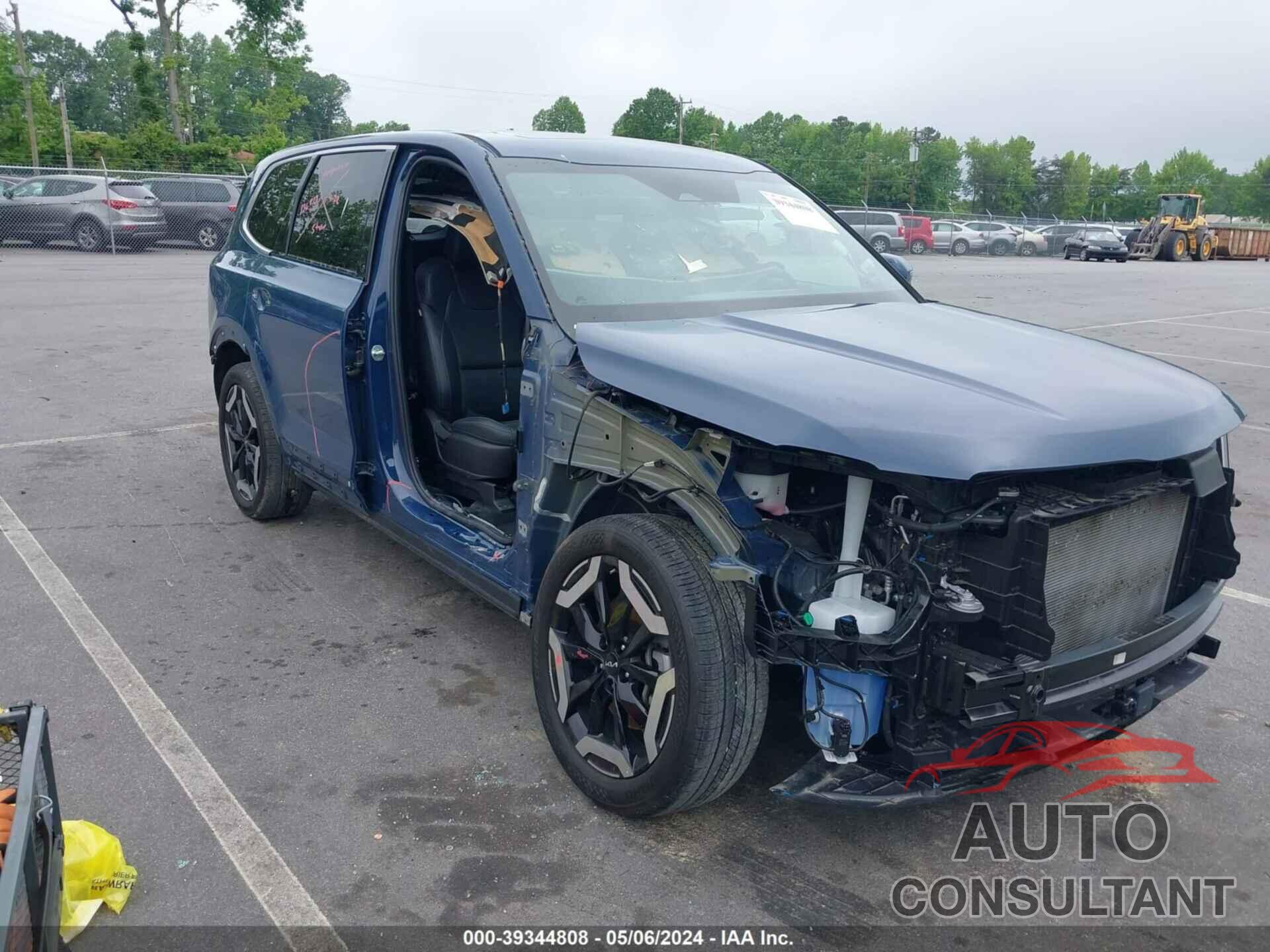 KIA TELLURIDE 2023 - 5XYP6DGC8PG342661