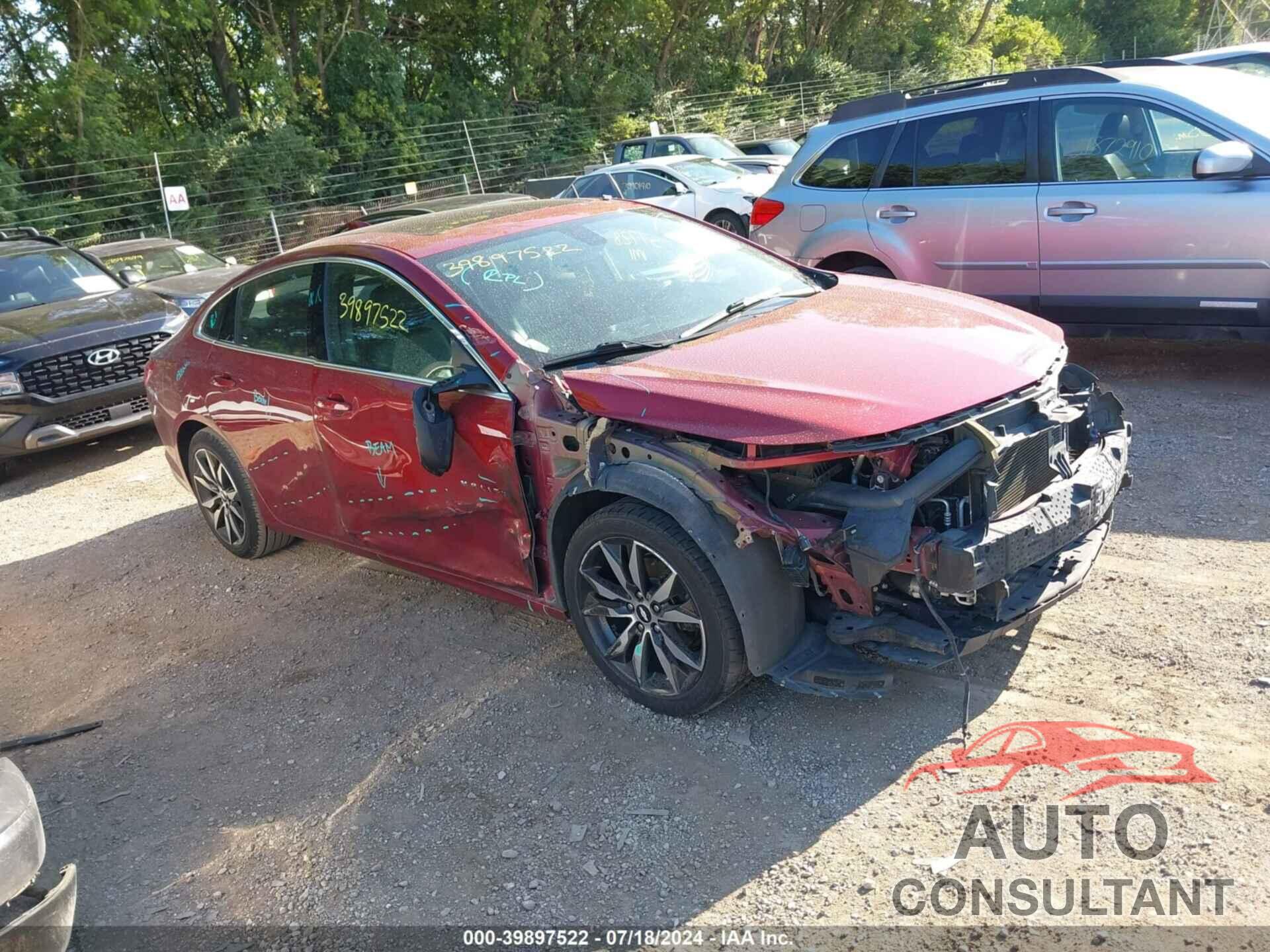 CHEVROLET MALIBU 2018 - 1G1ZD5ST7JF237463