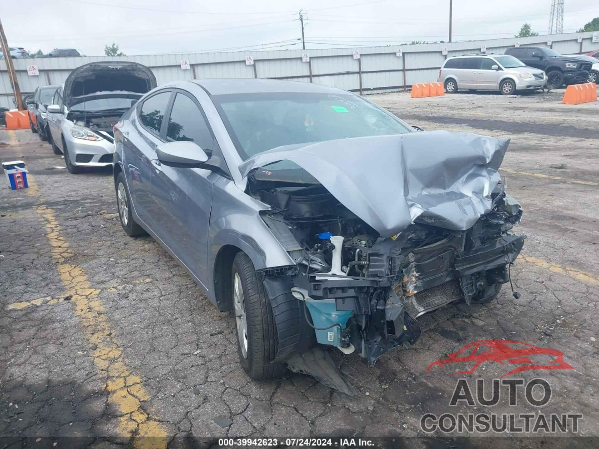 HYUNDAI ELANTRA 2016 - 5NPDH4AE3GH748198