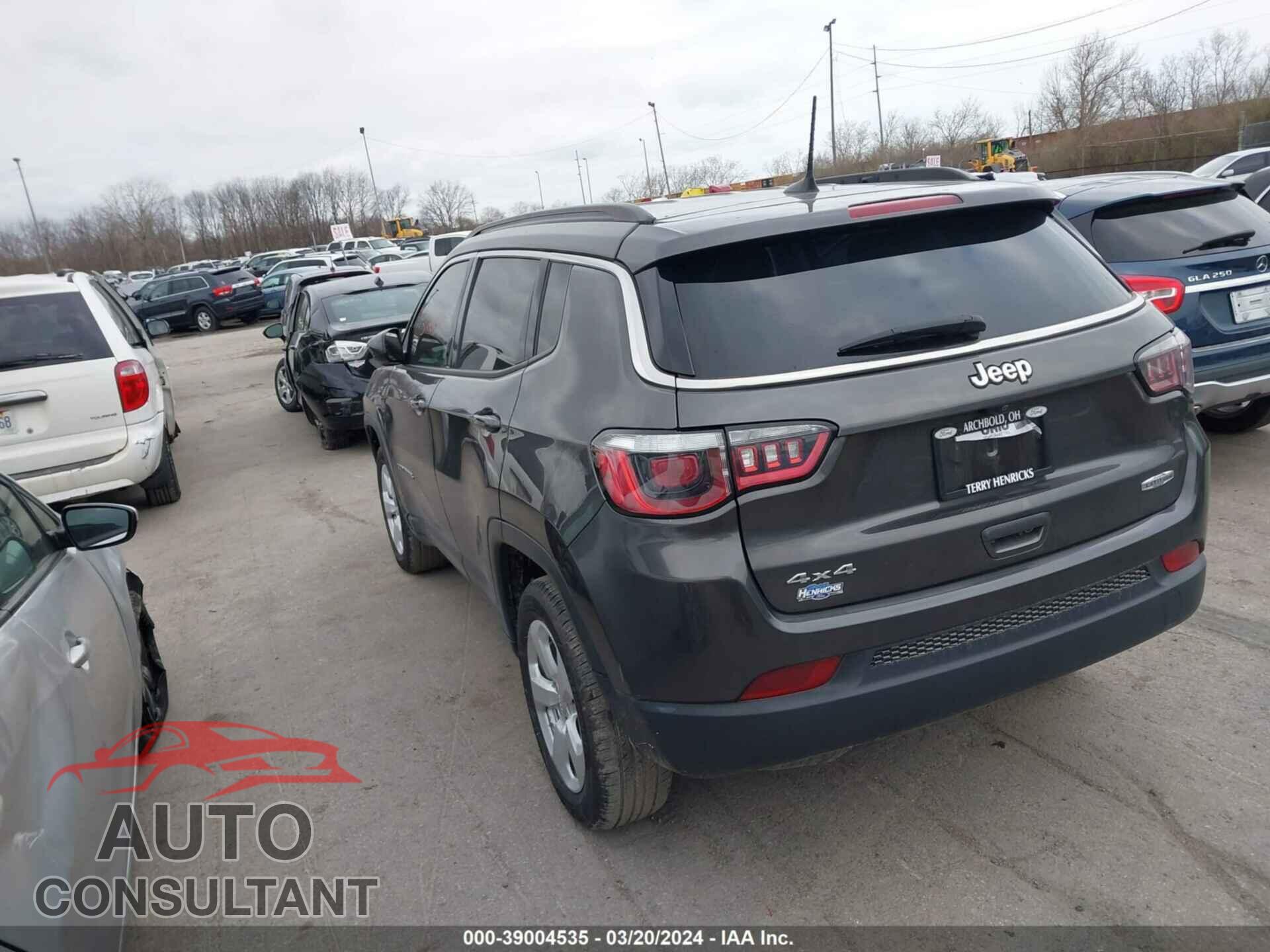 JEEP COMPASS 2019 - 3C4NJDBB7KT659207