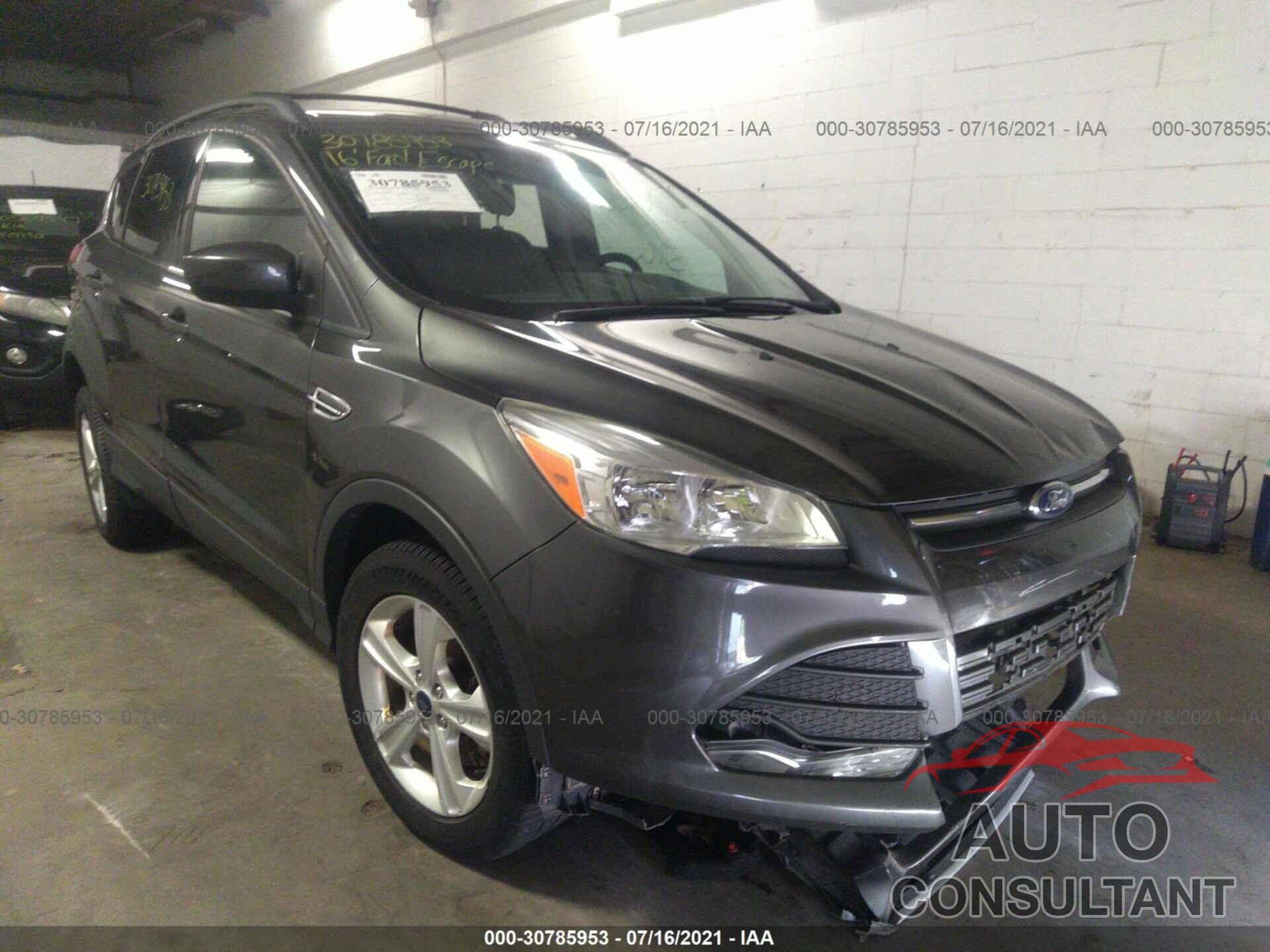 FORD ESCAPE 2016 - 1FMCU9G95GUB28176