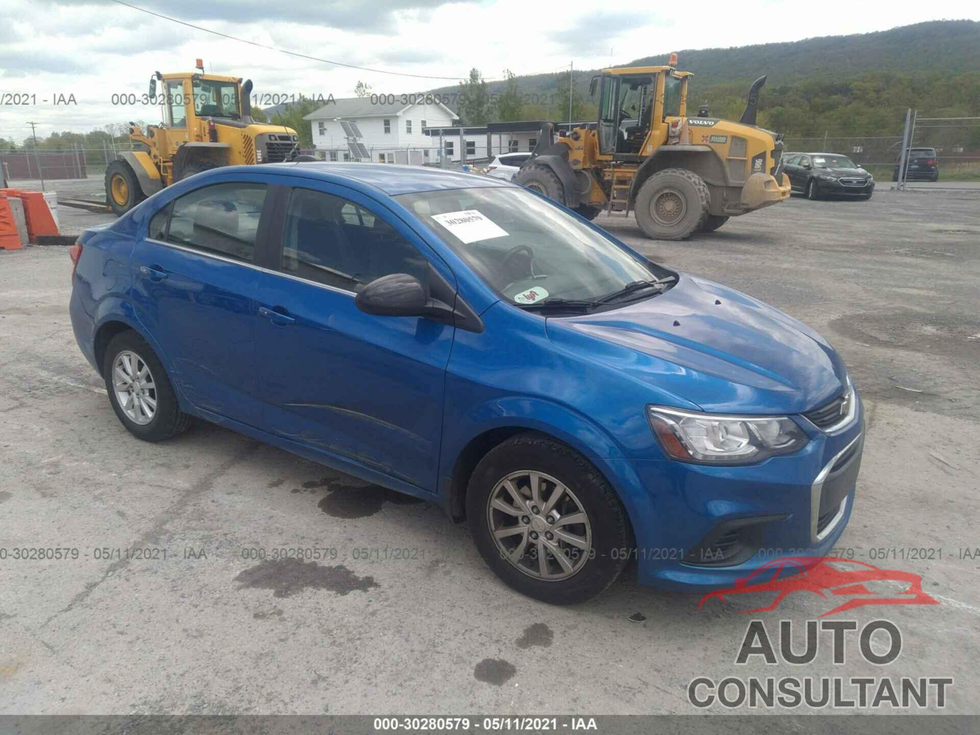 CHEVROLET SONIC 2017 - 1G1JD5SG8H4138365